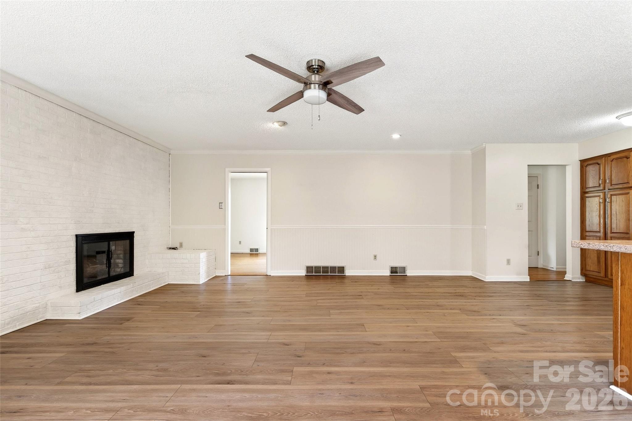 35 Mountain Terrace — Asheville