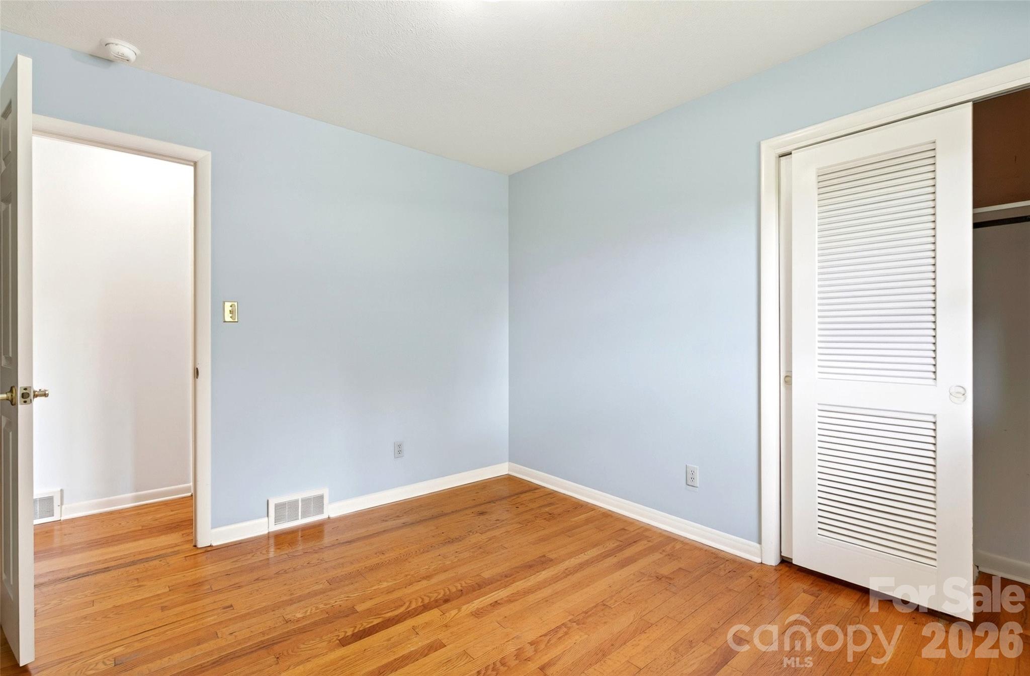 35 Mountain Terrace — Asheville