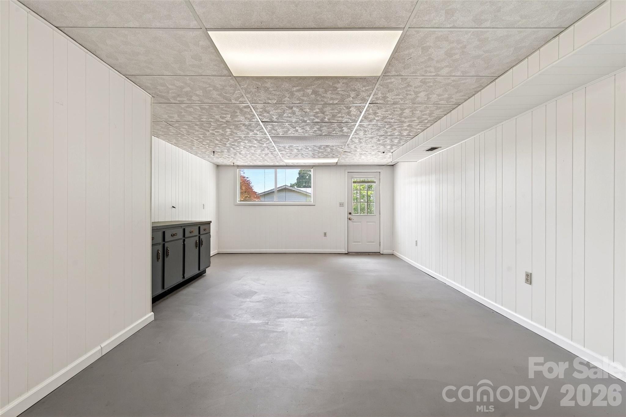 35 Mountain Terrace — Asheville