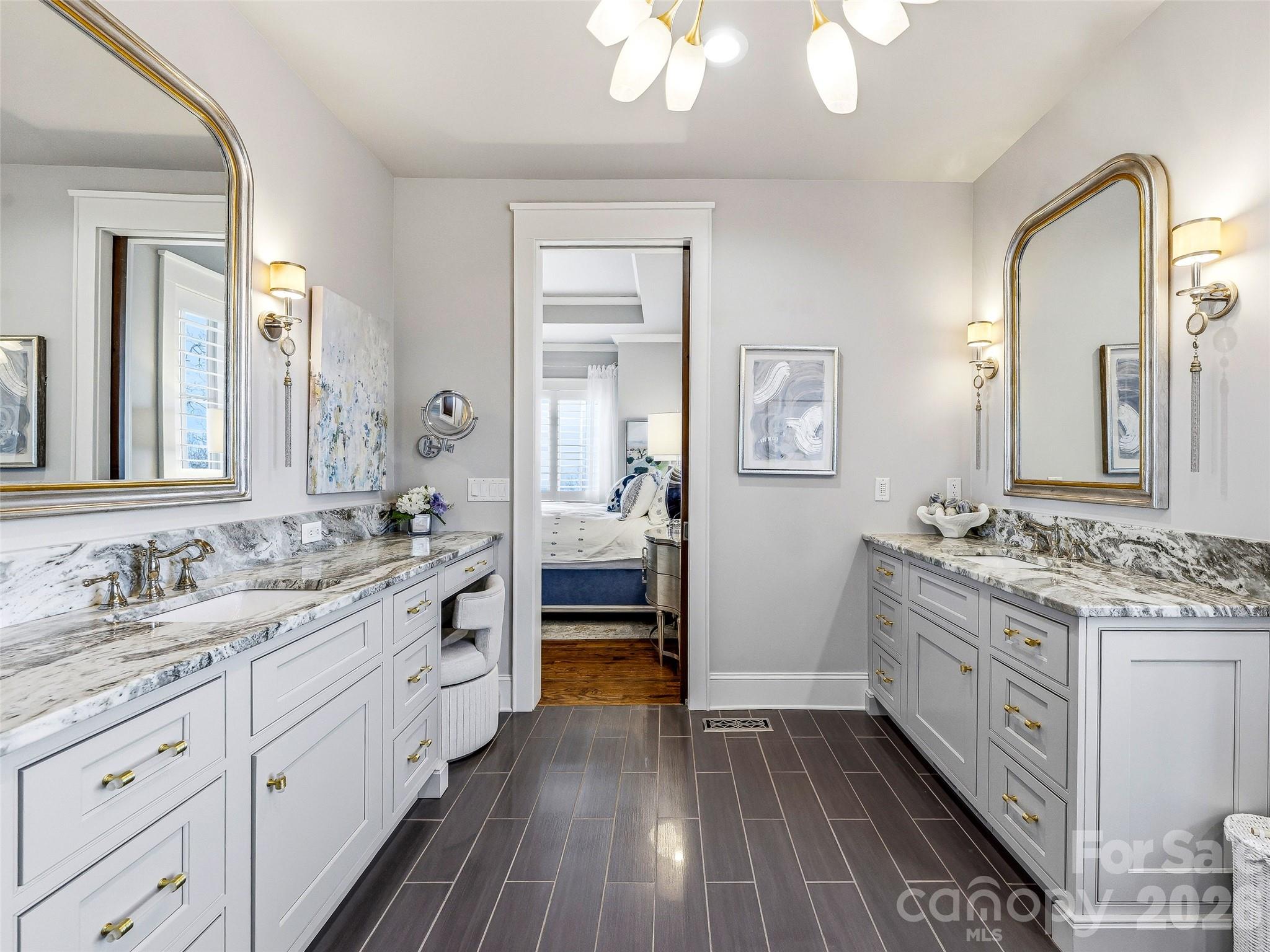 236 Summerset Drive — Hendersonville