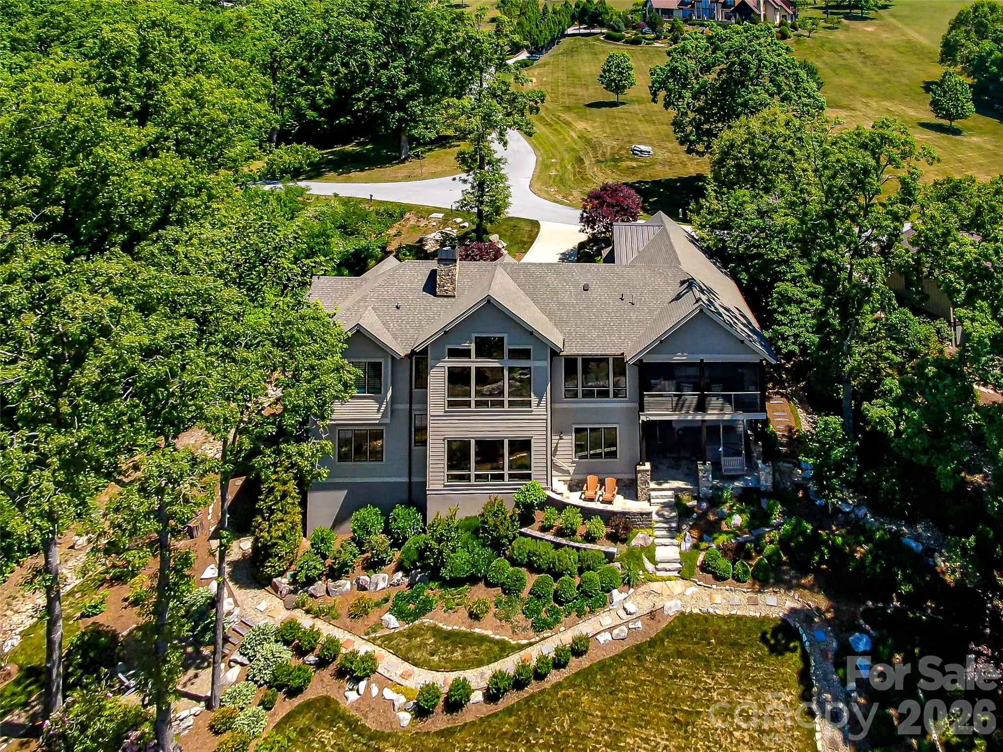 236 Summerset Drive — Hendersonville