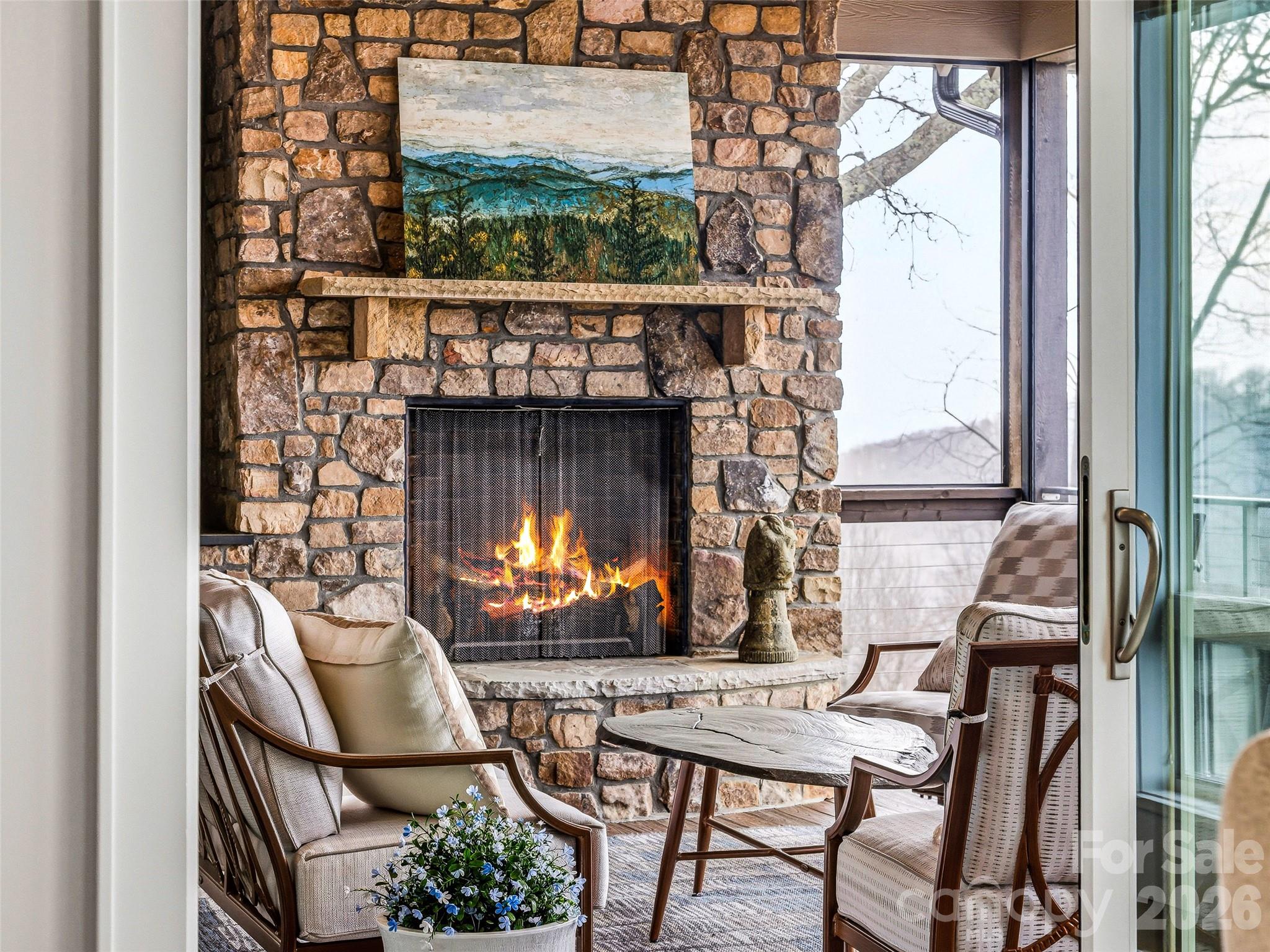 236 Summerset Drive — Hendersonville