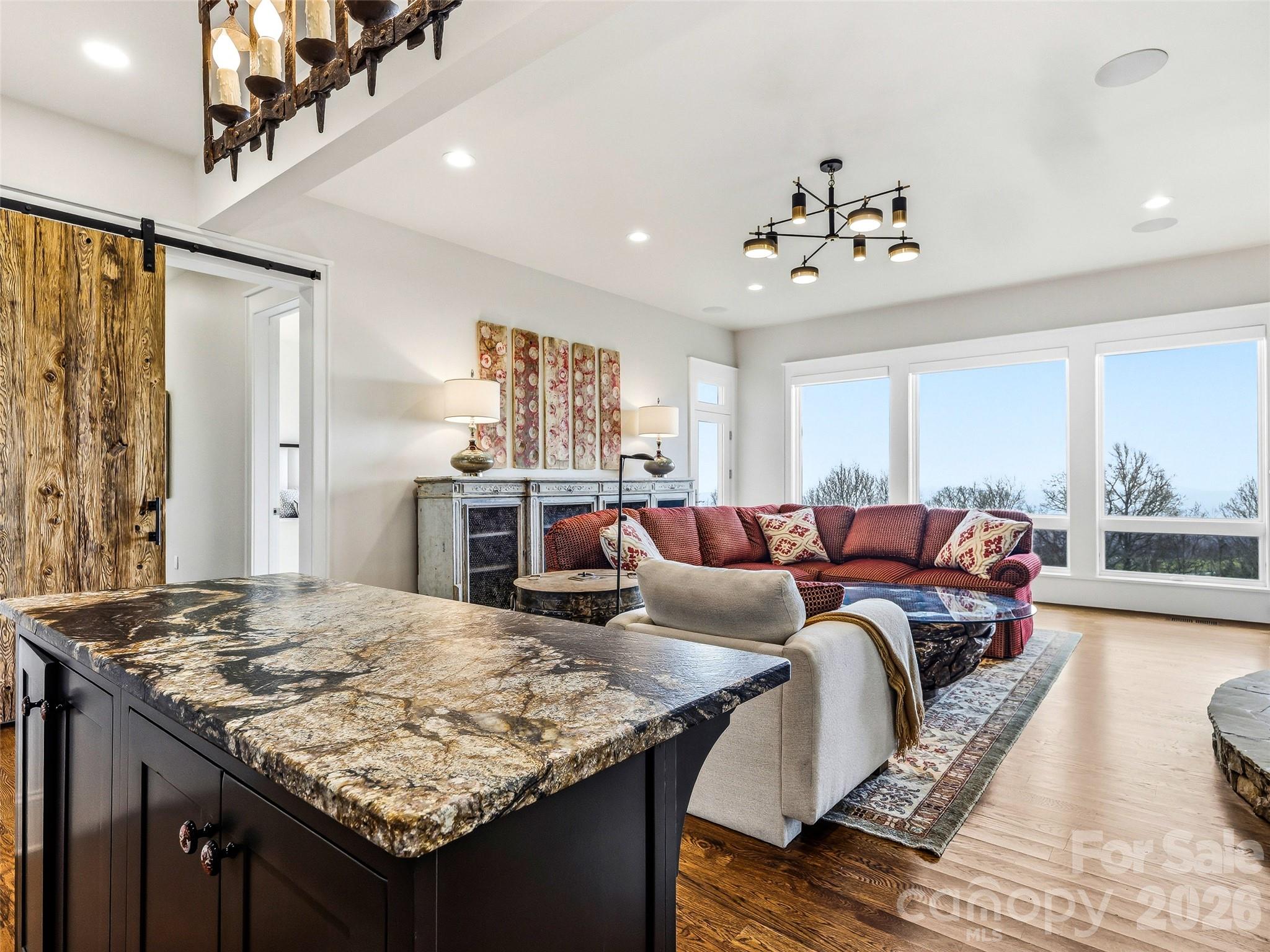 236 Summerset Drive — Hendersonville