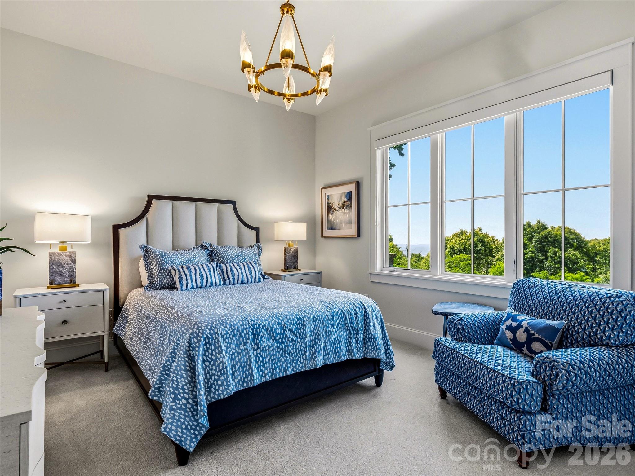 236 Summerset Drive — Hendersonville
