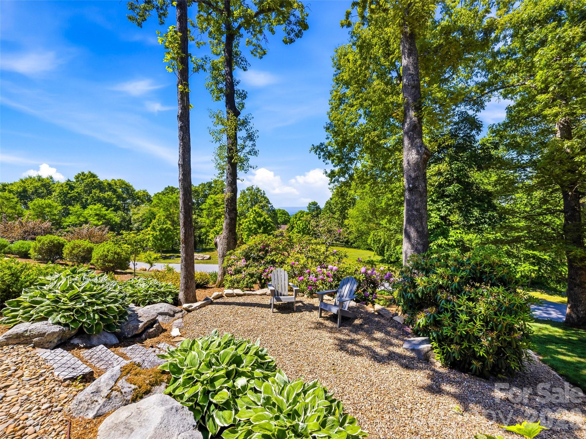 236 Summerset Drive — Hendersonville
