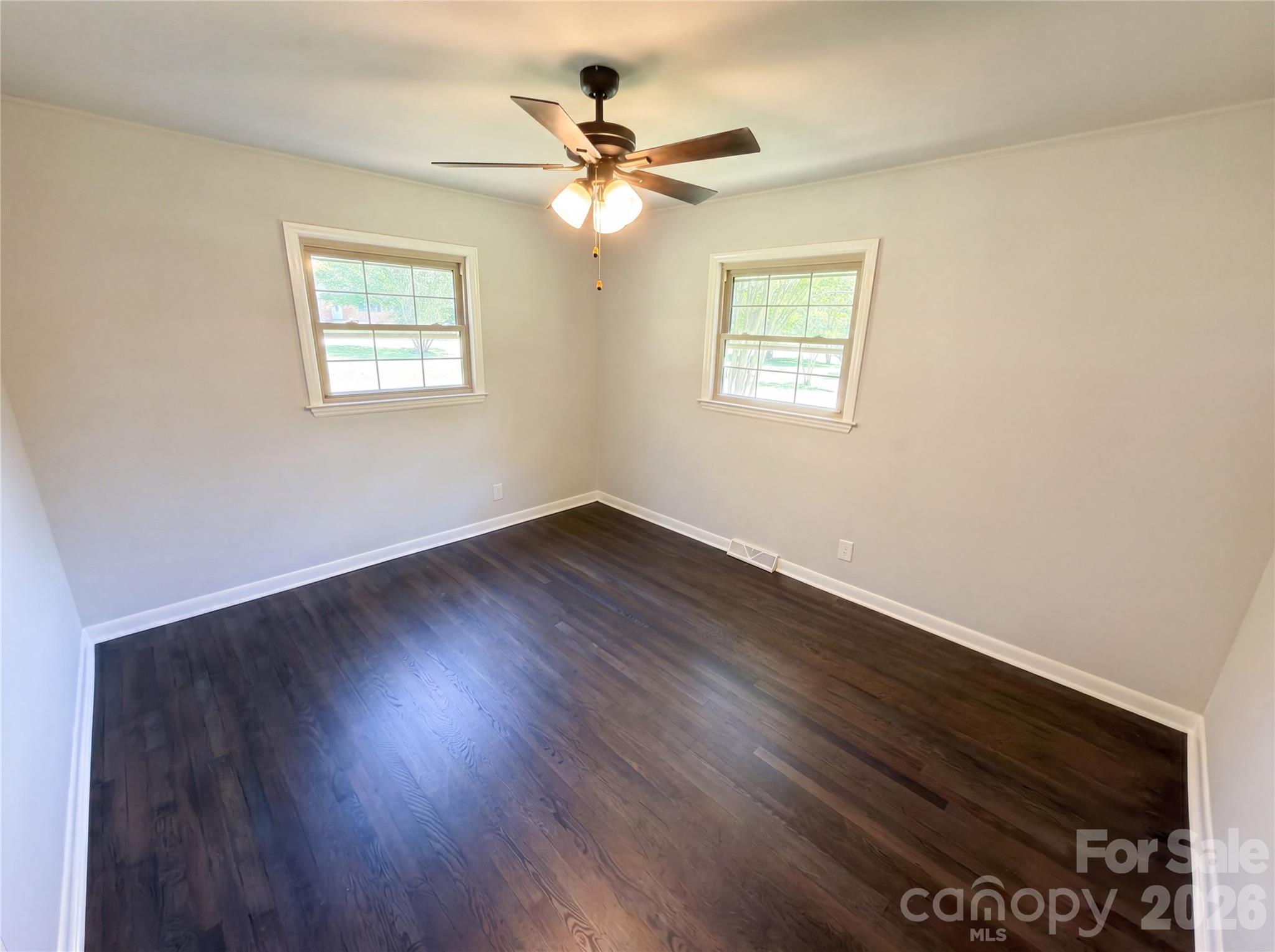 1415 Crestfield Drive — Lancaster