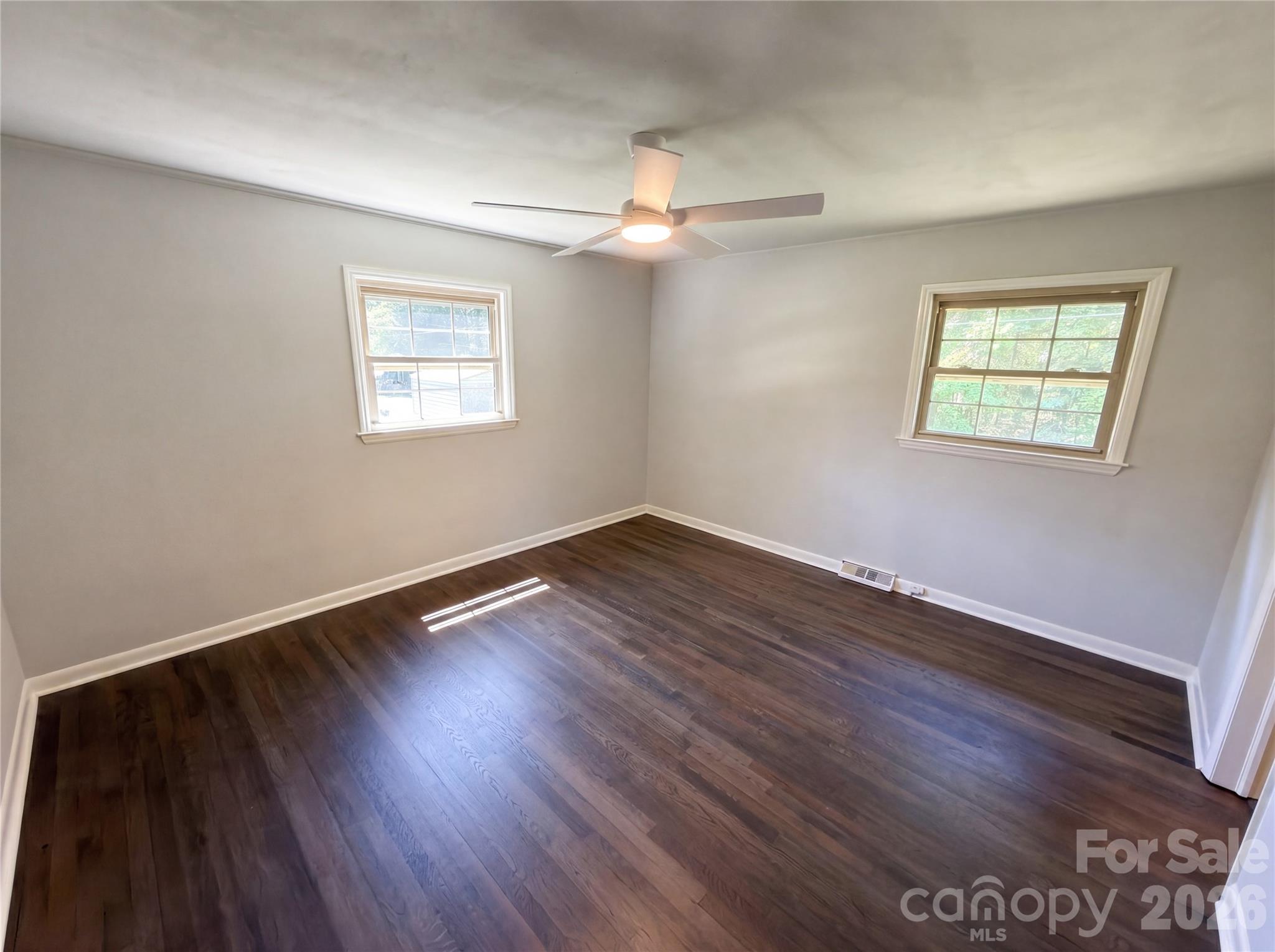 1415 Crestfield Drive — Lancaster