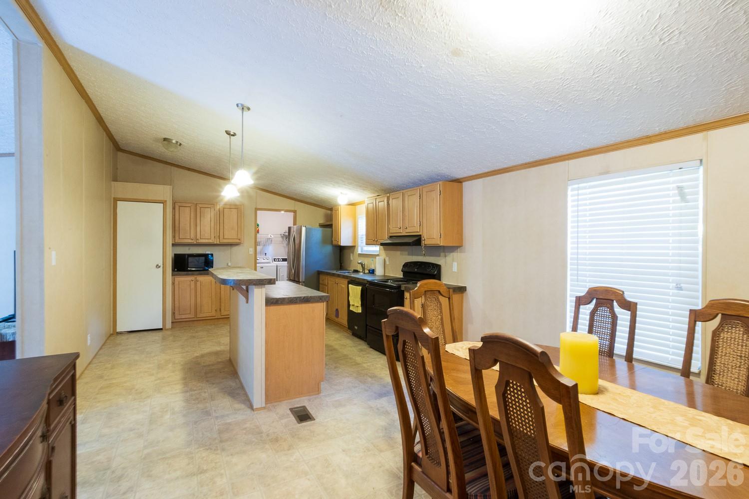 22 Hazelwood Road — Asheville