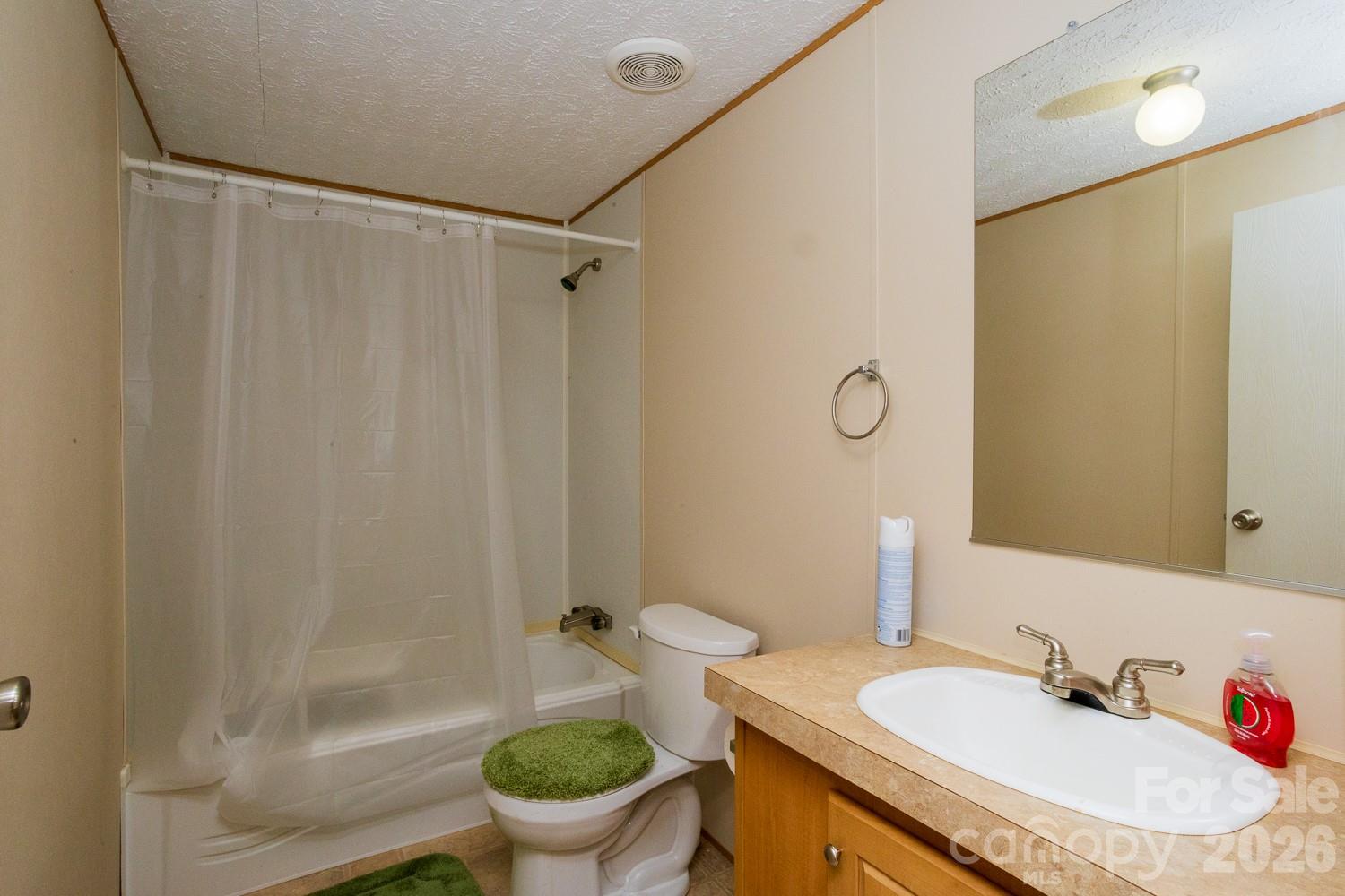 22 Hazelwood Road — Asheville