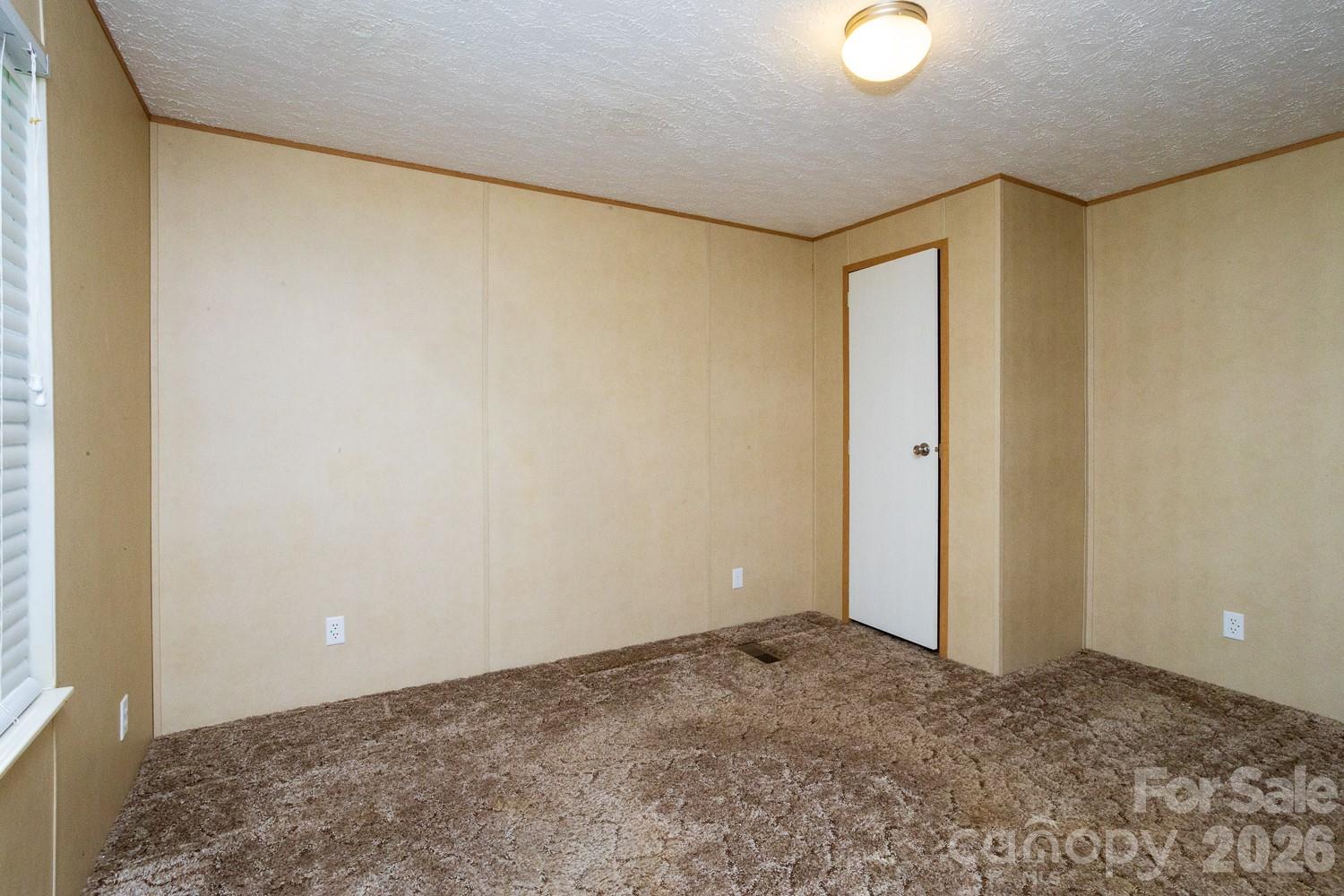 22 Hazelwood Road — Asheville