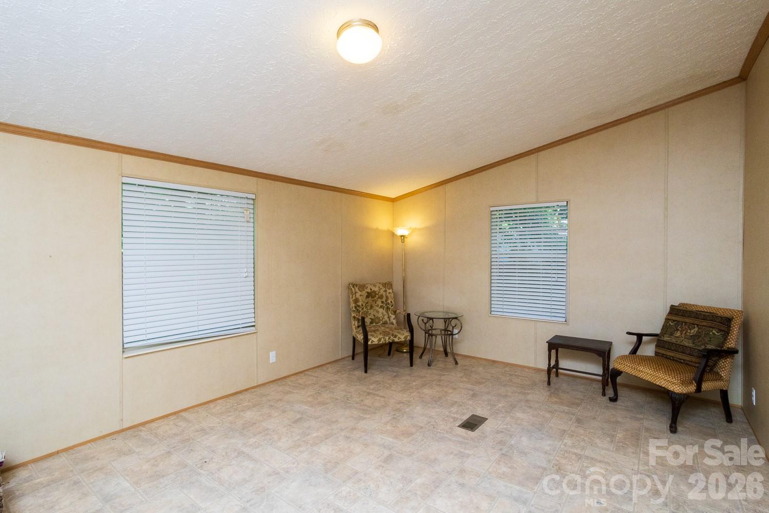22 Hazelwood Road — Asheville