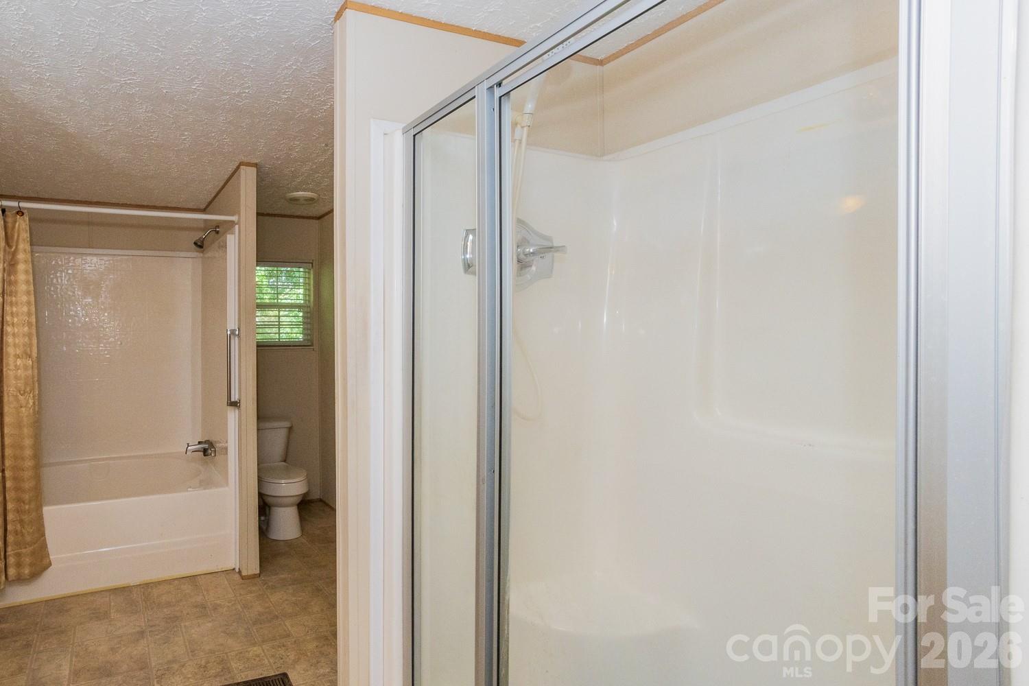 22 Hazelwood Road — Asheville