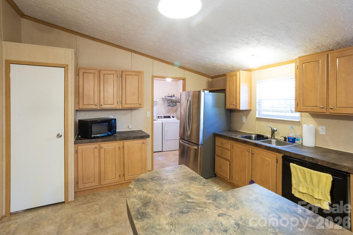 22 Hazelwood Road — Asheville