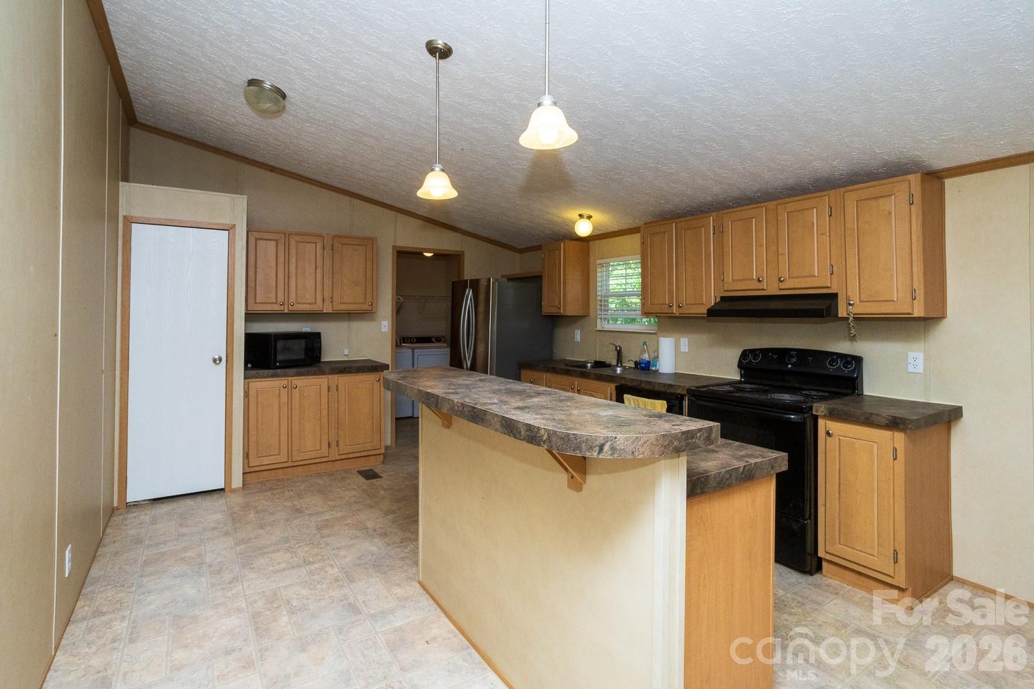 22 Hazelwood Road — Asheville