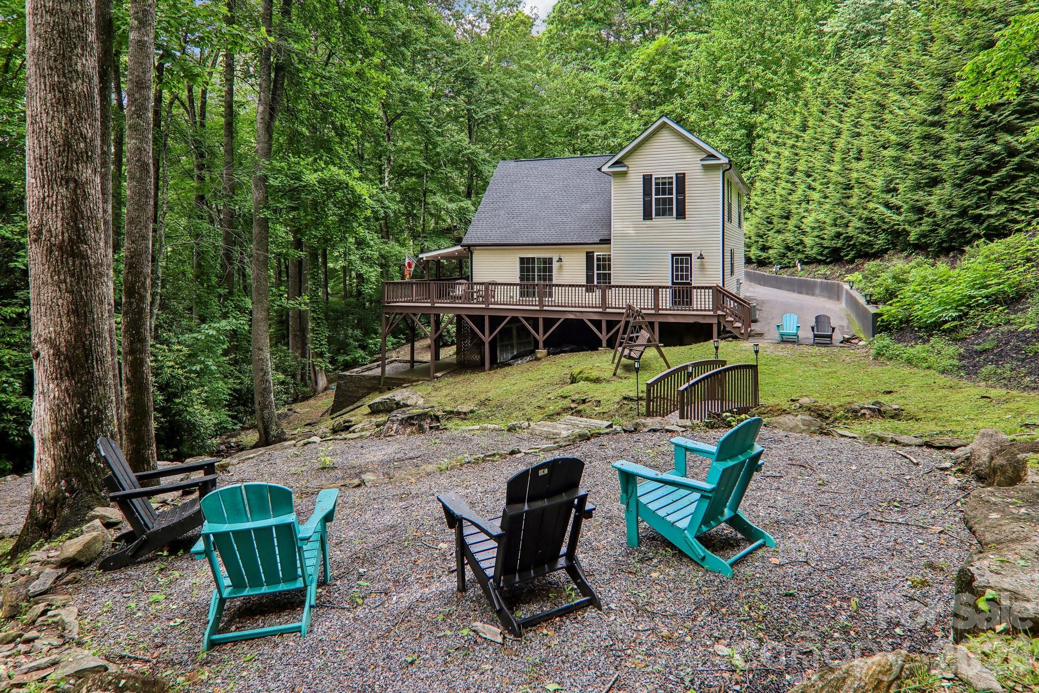 1264 Dogwood Drive — Maggie Valley