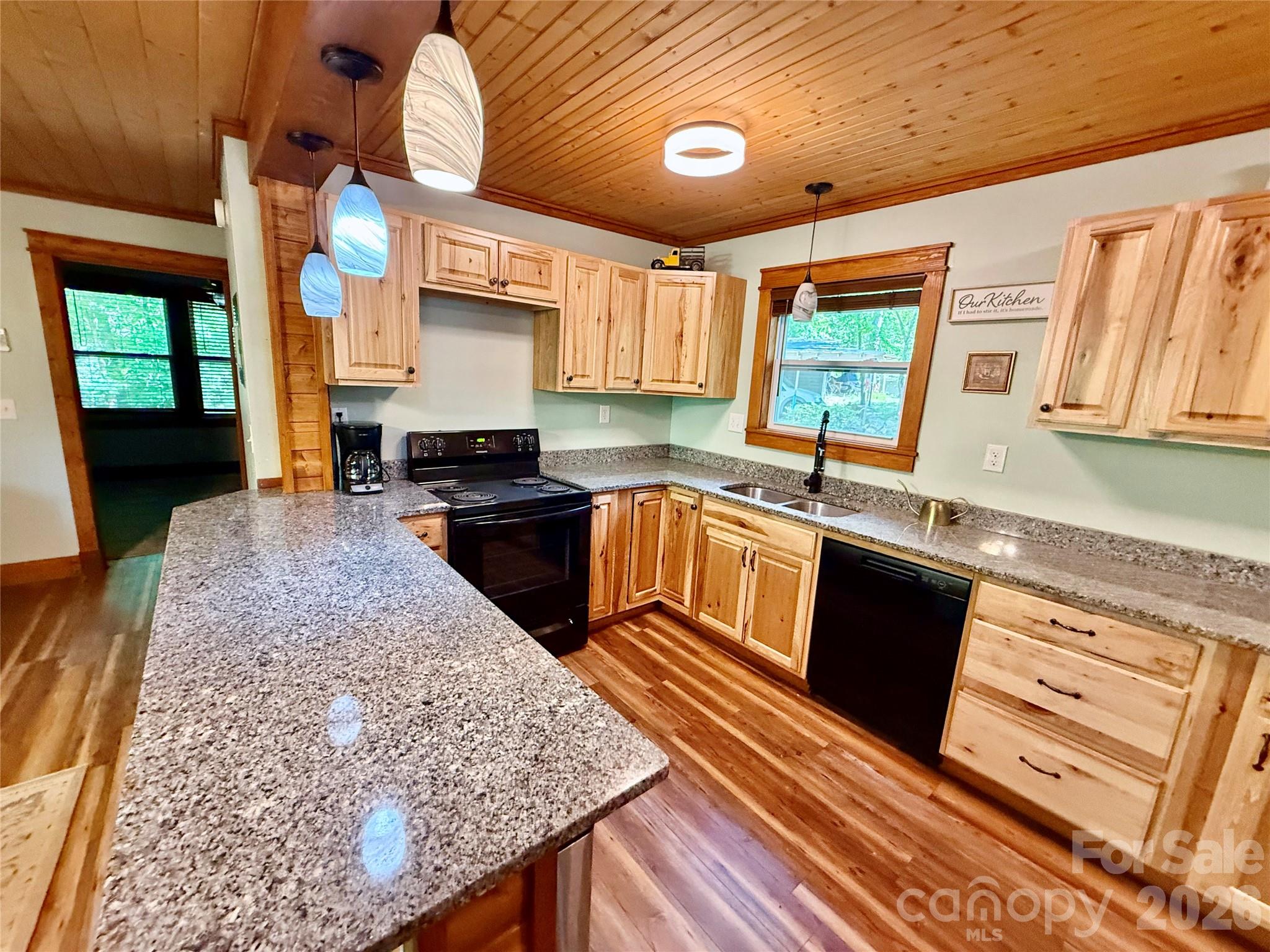 10 Lakemont Cottage Trail #10A — Flat Rock