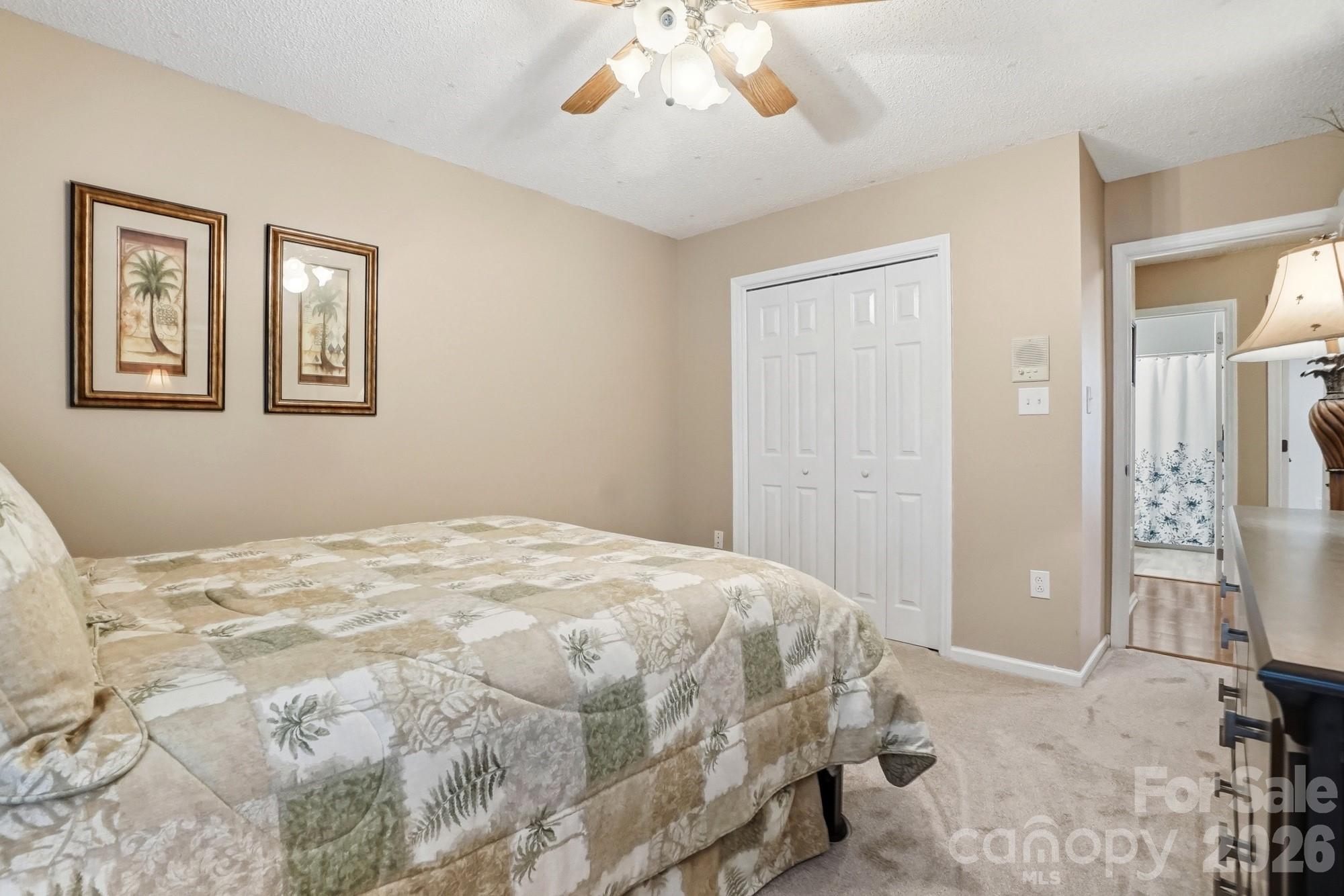 6000 Carriage Oaks Drive — Charlotte