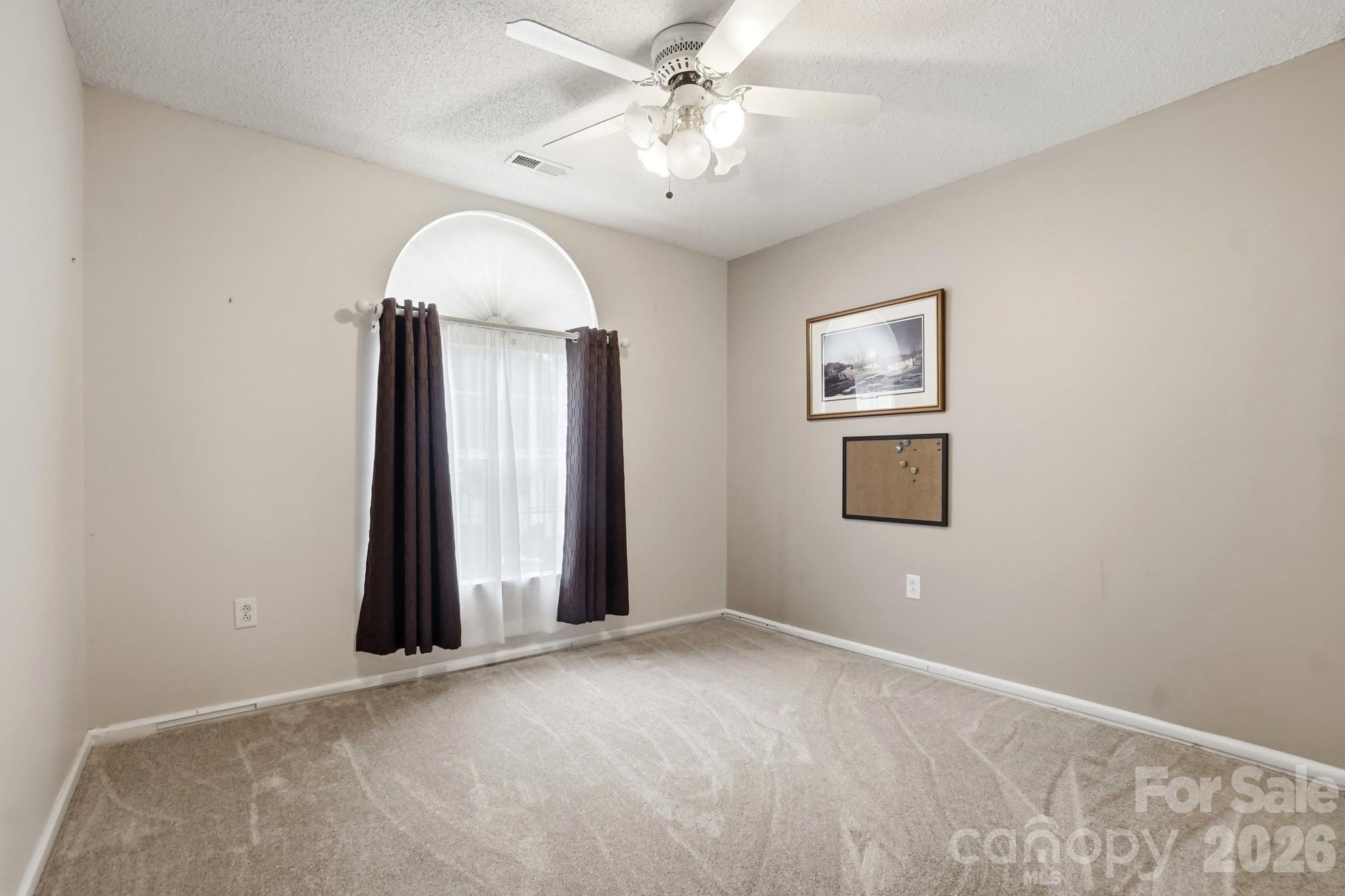 6000 Carriage Oaks Drive — Charlotte