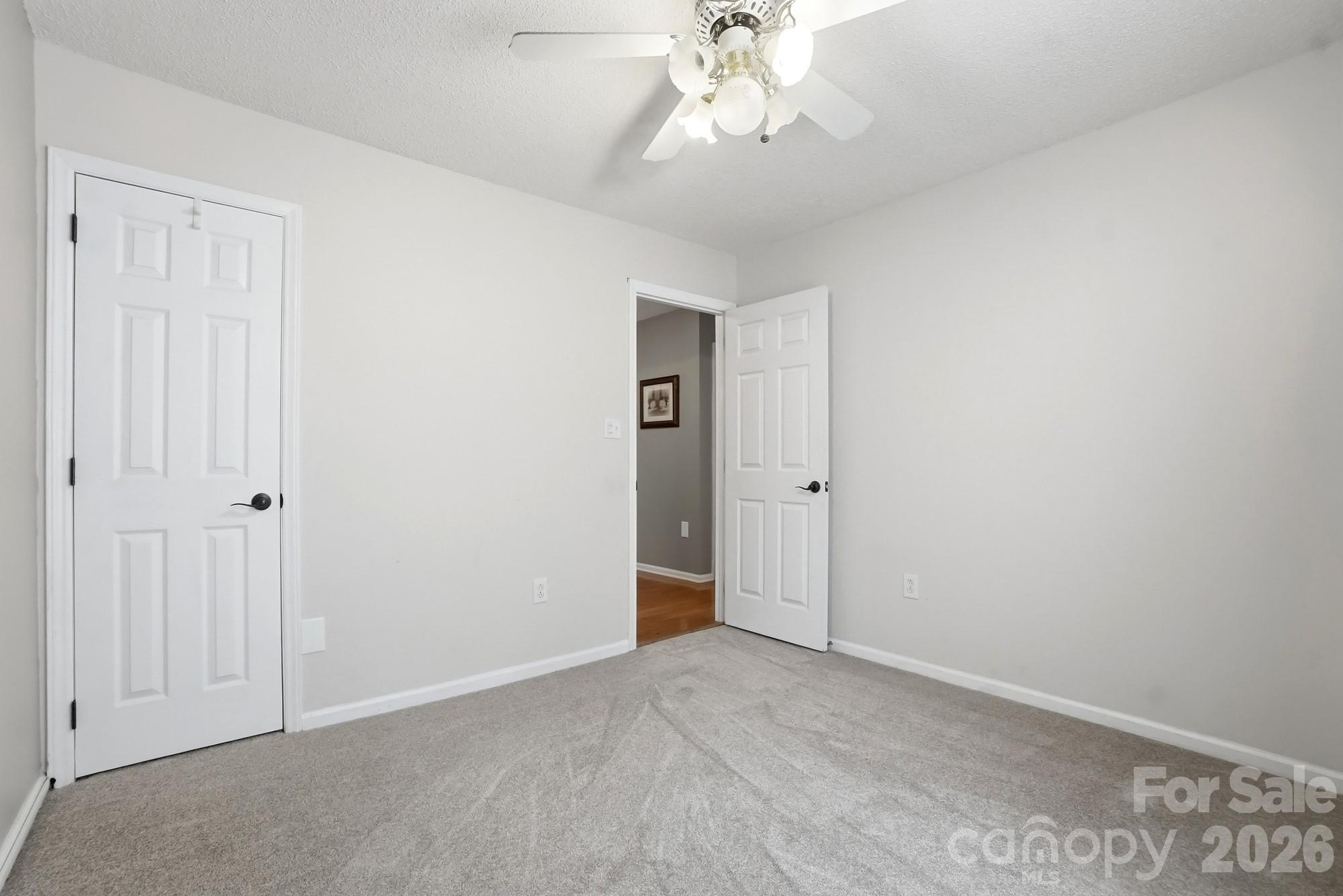 6000 Carriage Oaks Drive — Charlotte