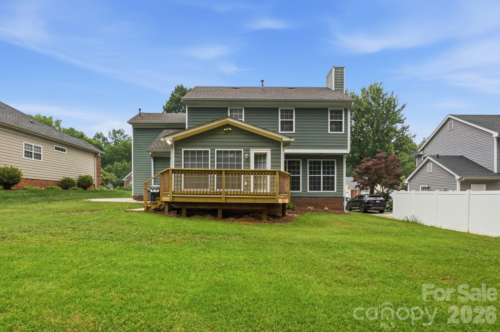 6000 Carriage Oaks Drive — Charlotte