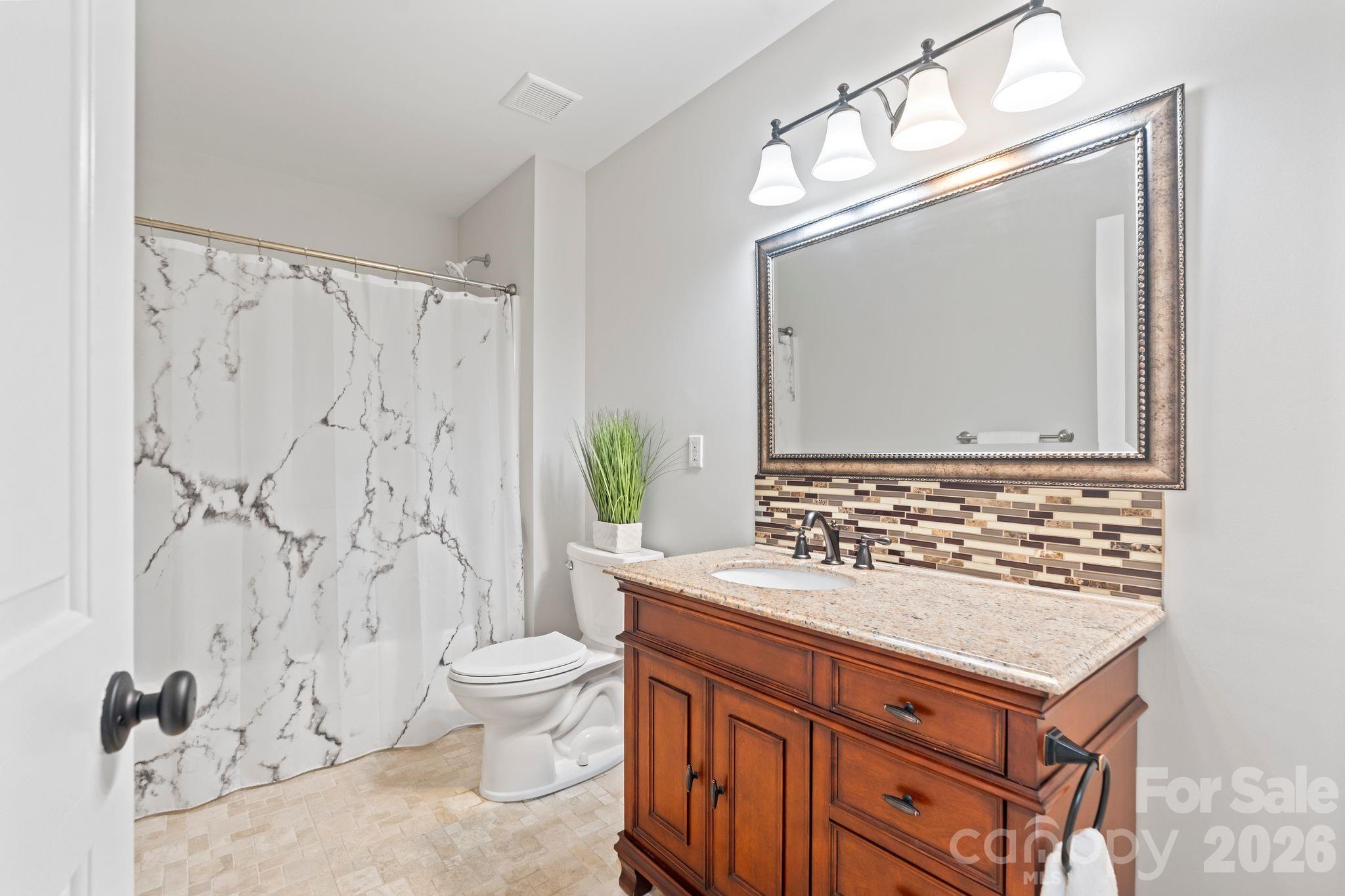 2435 Smith Cove Road — Denver