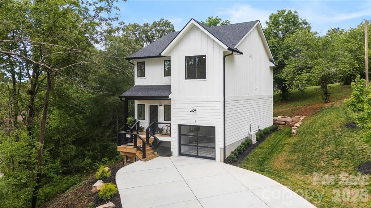 8 Wildwood Park Knoll — Weaverville