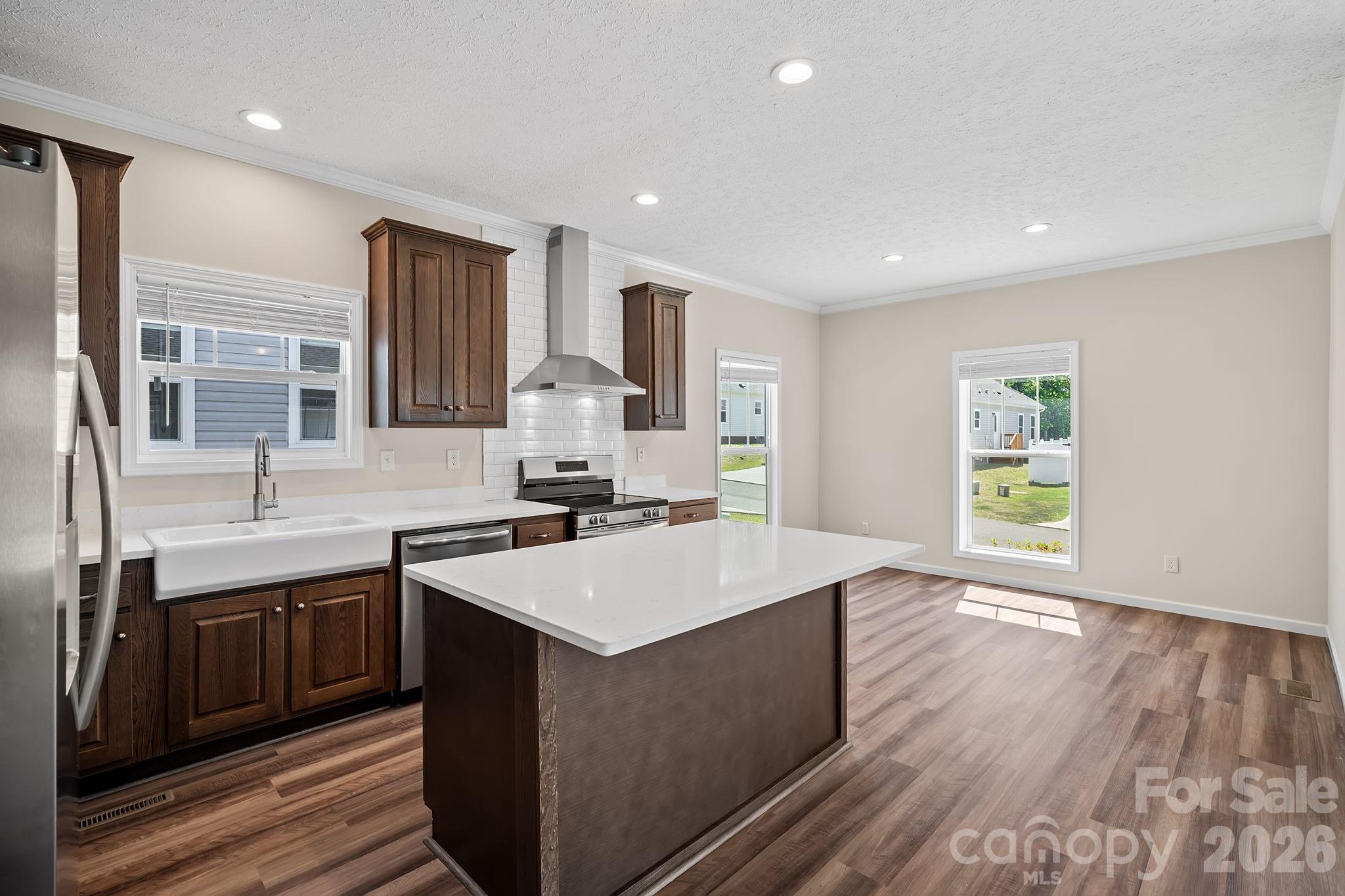125 Bellamy Road — Asheville