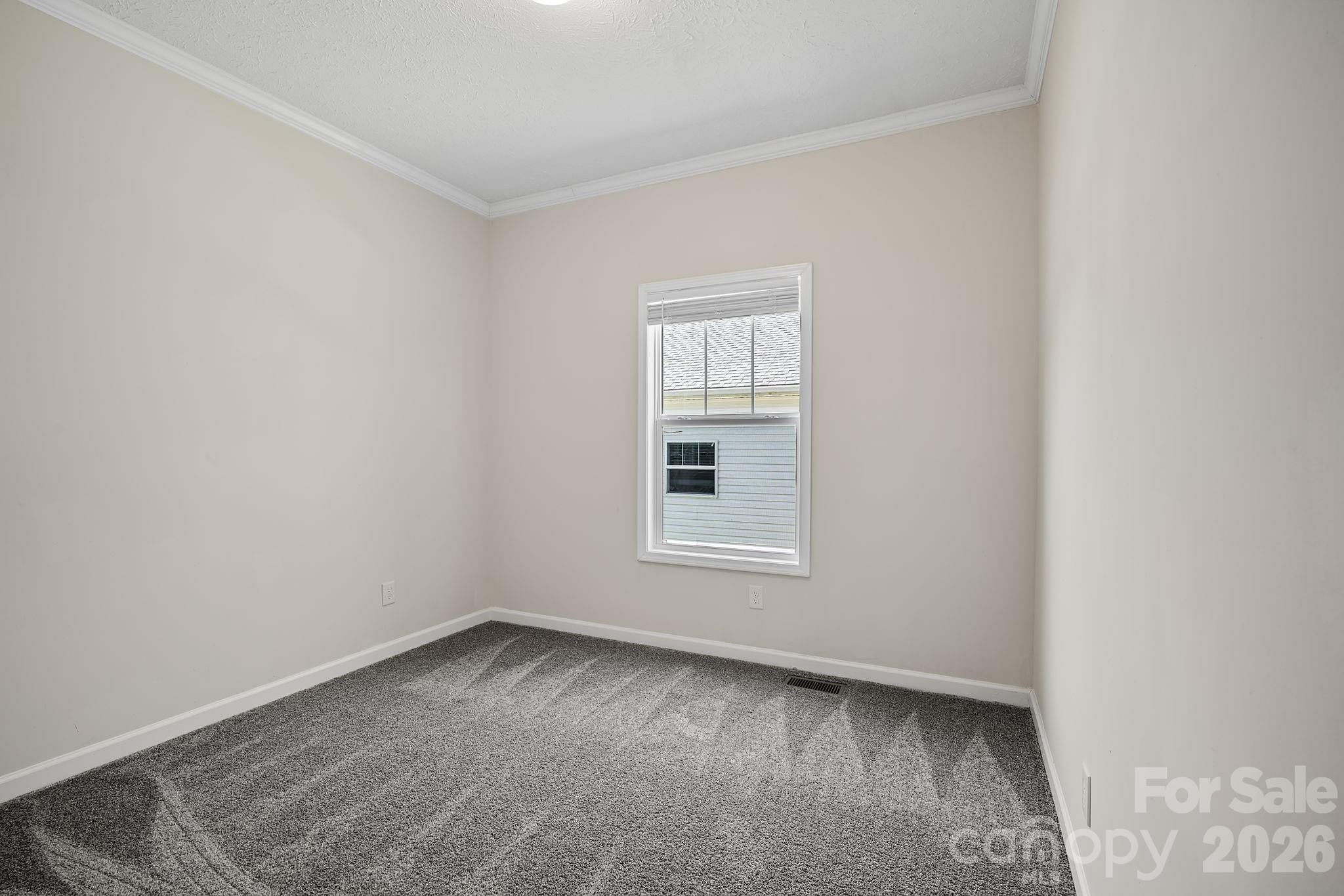 125 Bellamy Road — Asheville