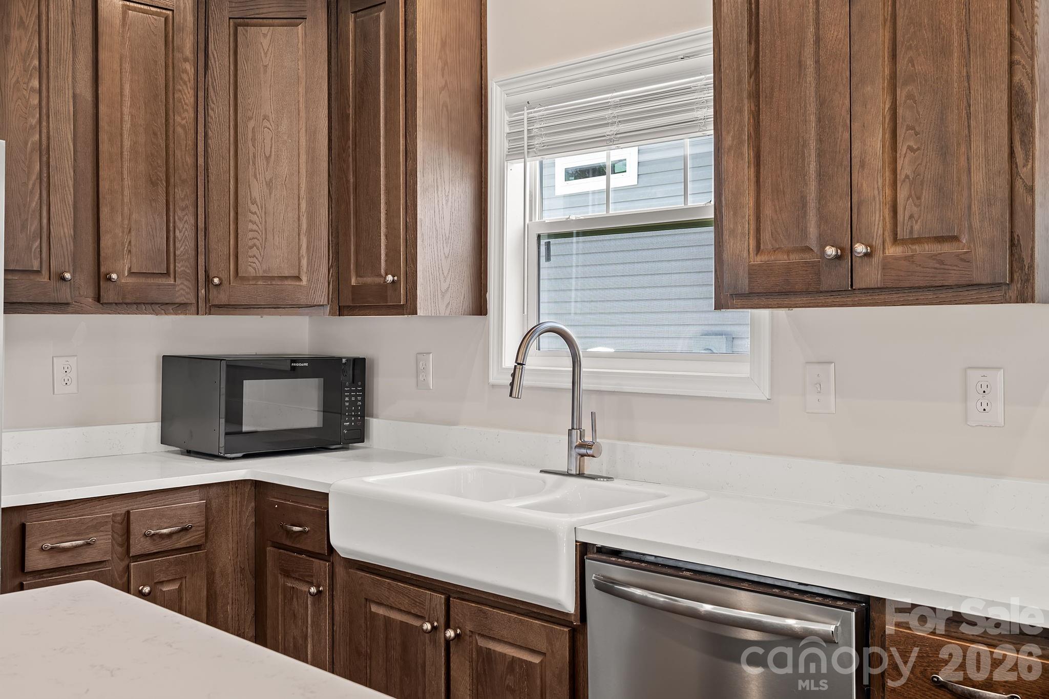 125 Bellamy Road — Asheville