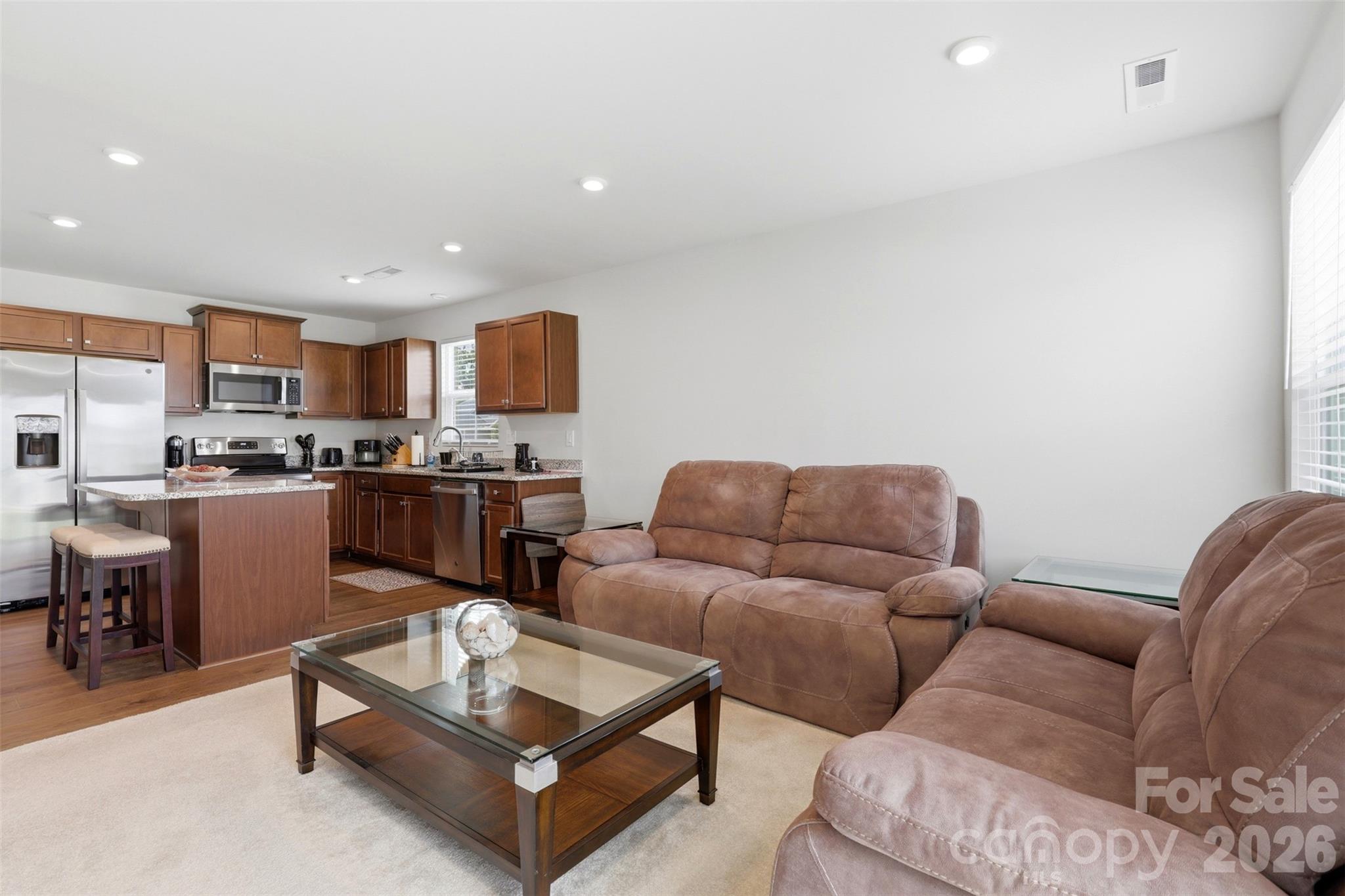 620 Grandiflora Avenue — Lancaster