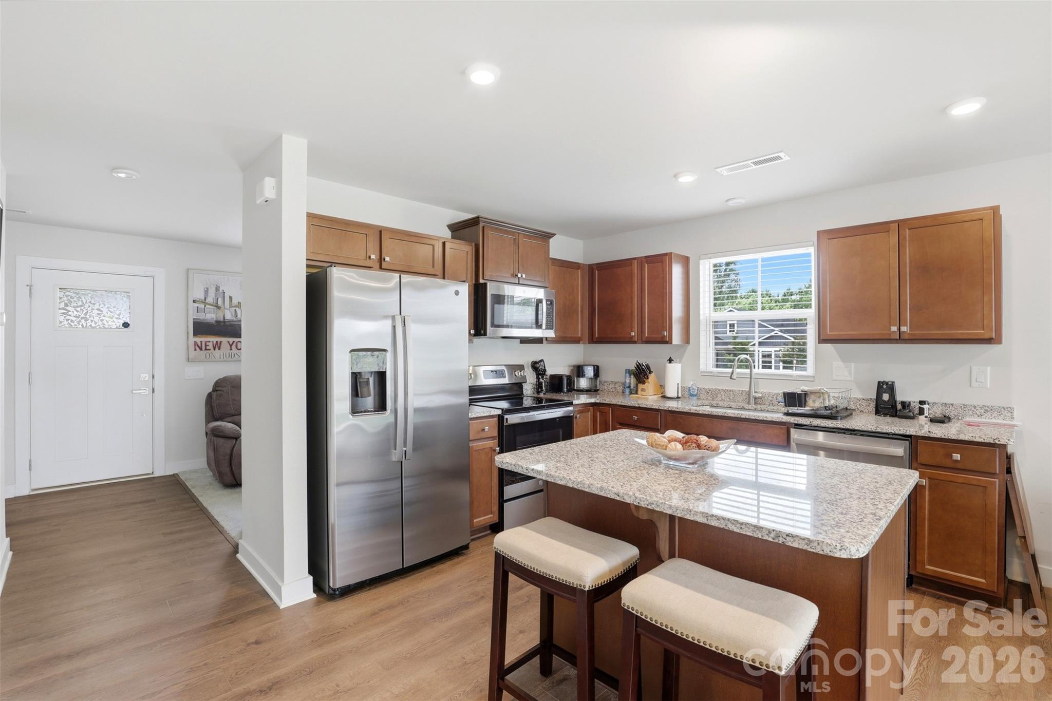 620 Grandiflora Avenue — Lancaster