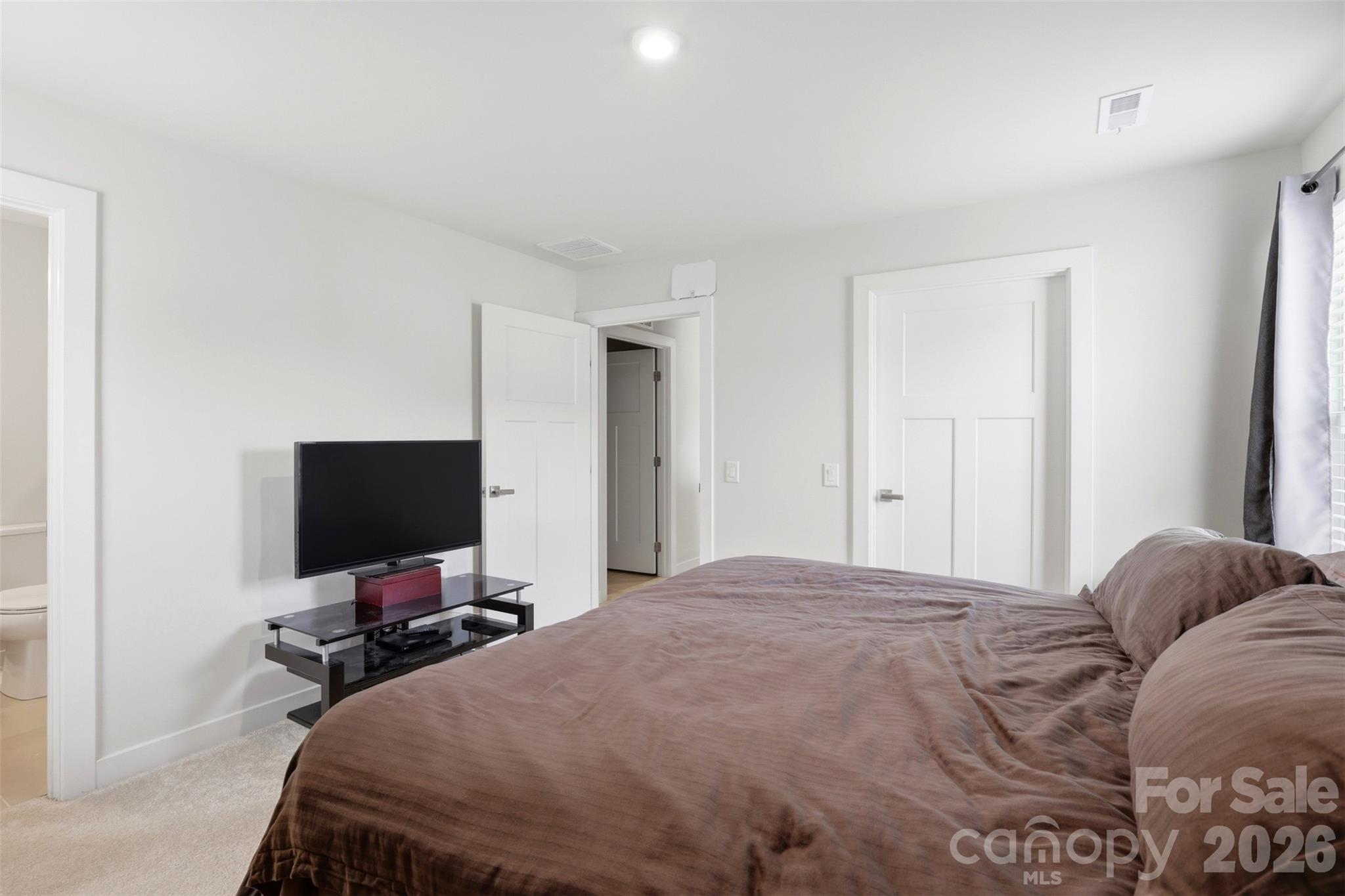 620 Grandiflora Avenue — Lancaster