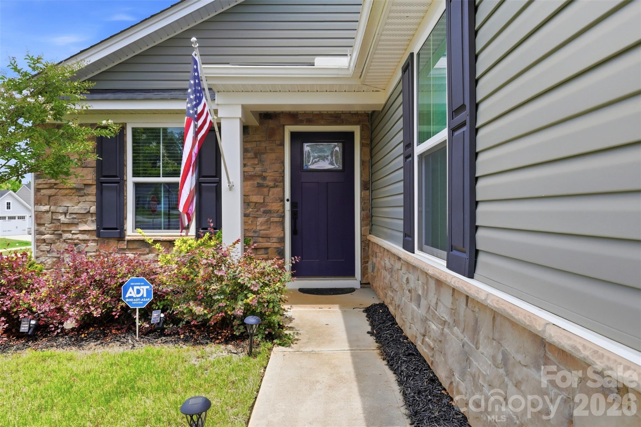 620 Grandiflora Avenue — Lancaster