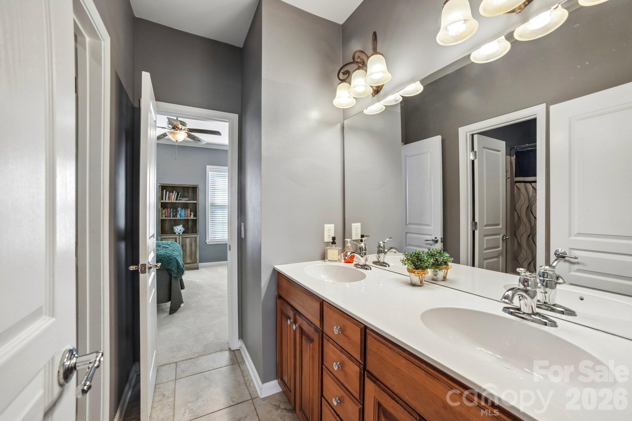 10102 Stonesby Lane — Waxhaw