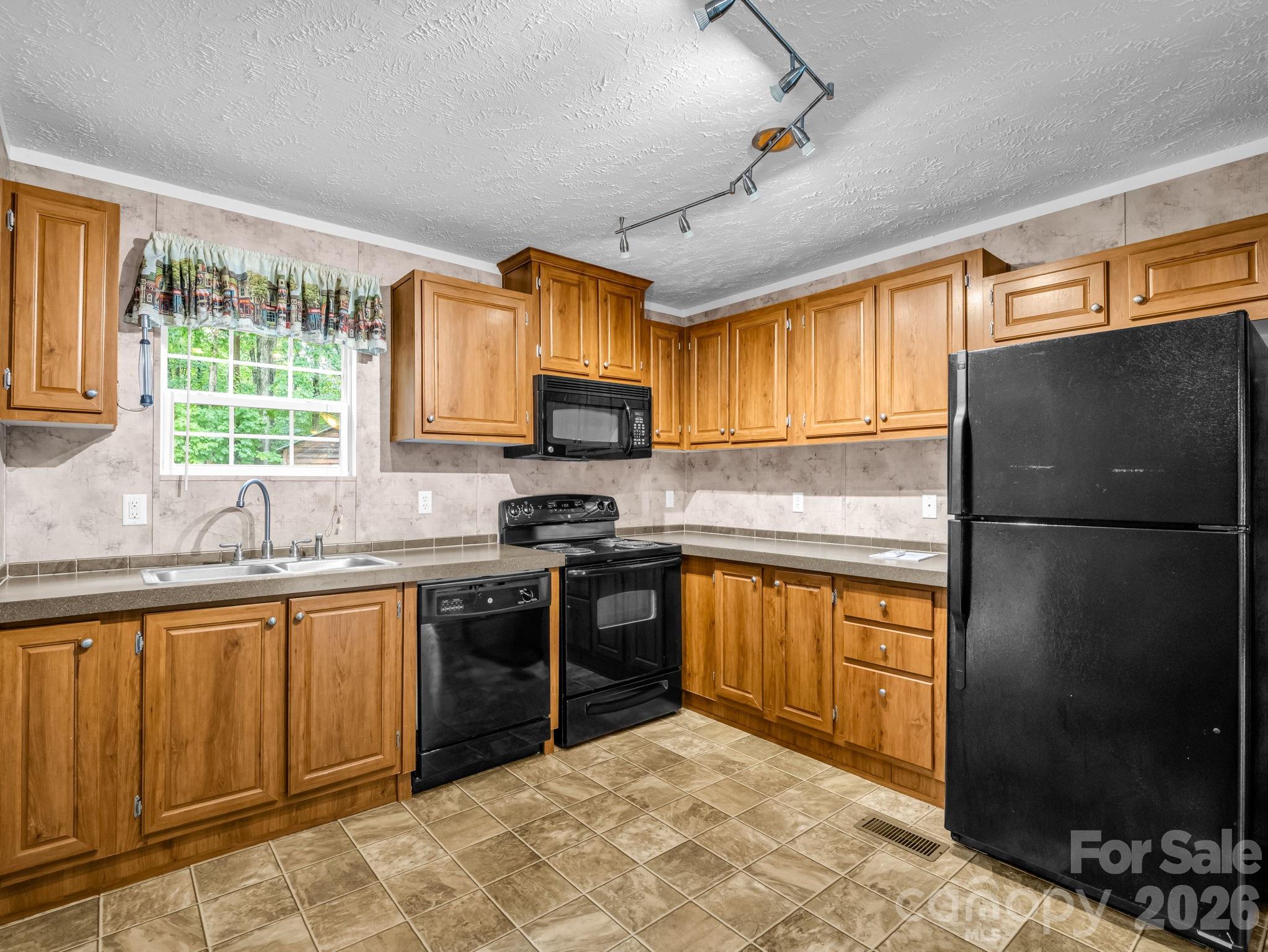 1449 Toney Road — Bostic