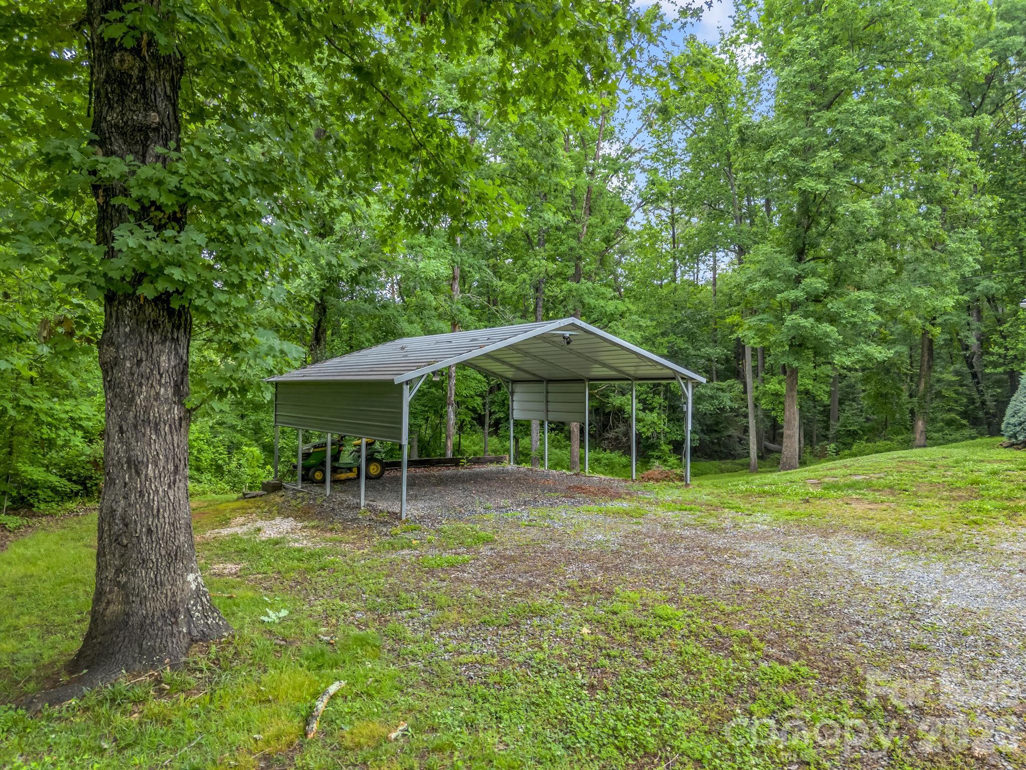 1449 Toney Road — Bostic