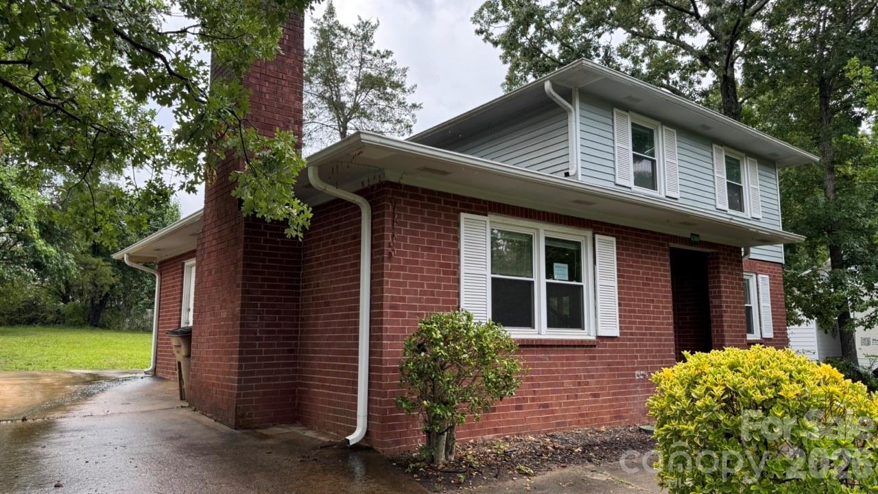 6304 Clearwater Drive — Indian Trail