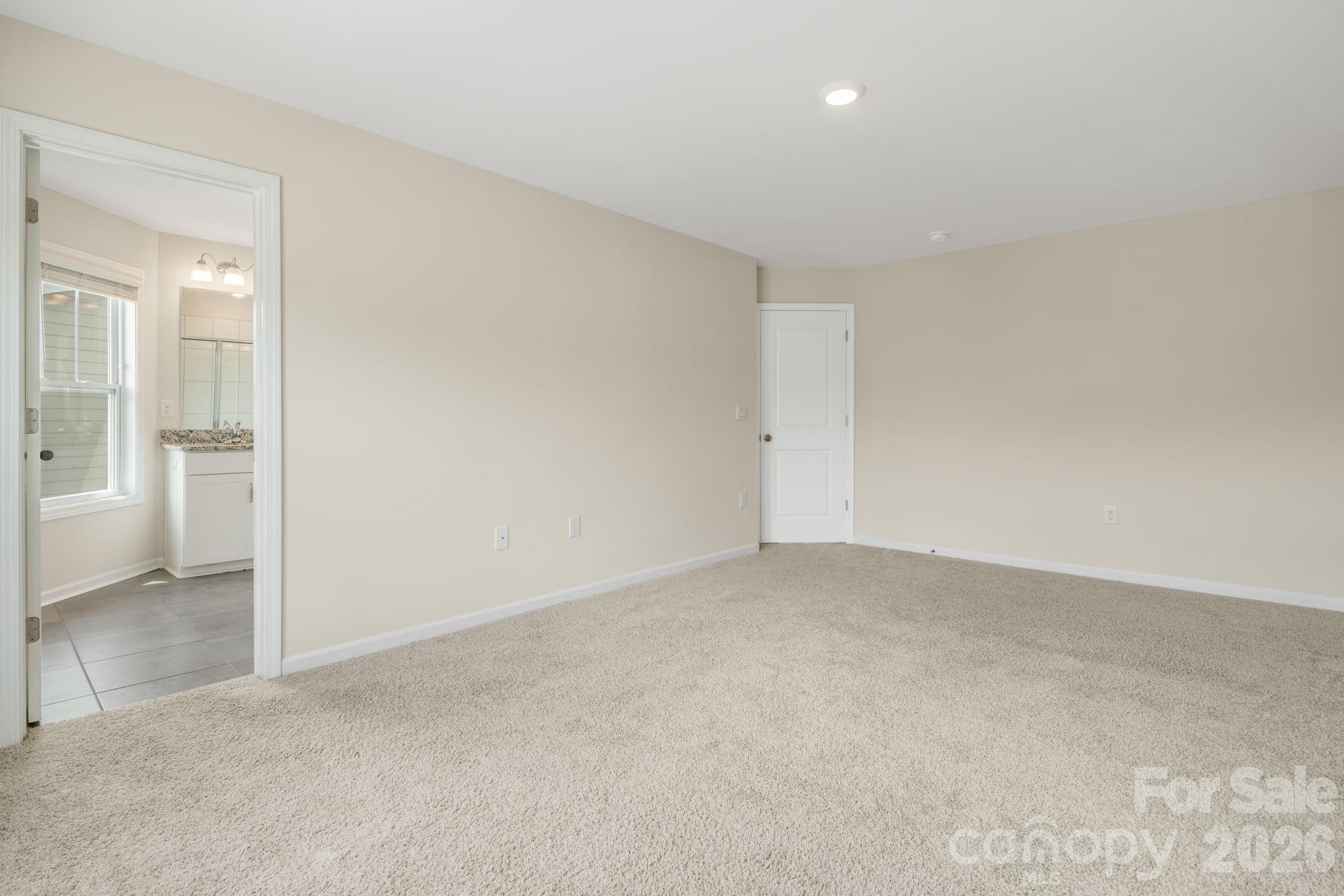 124 Creekview Road — Hendersonville