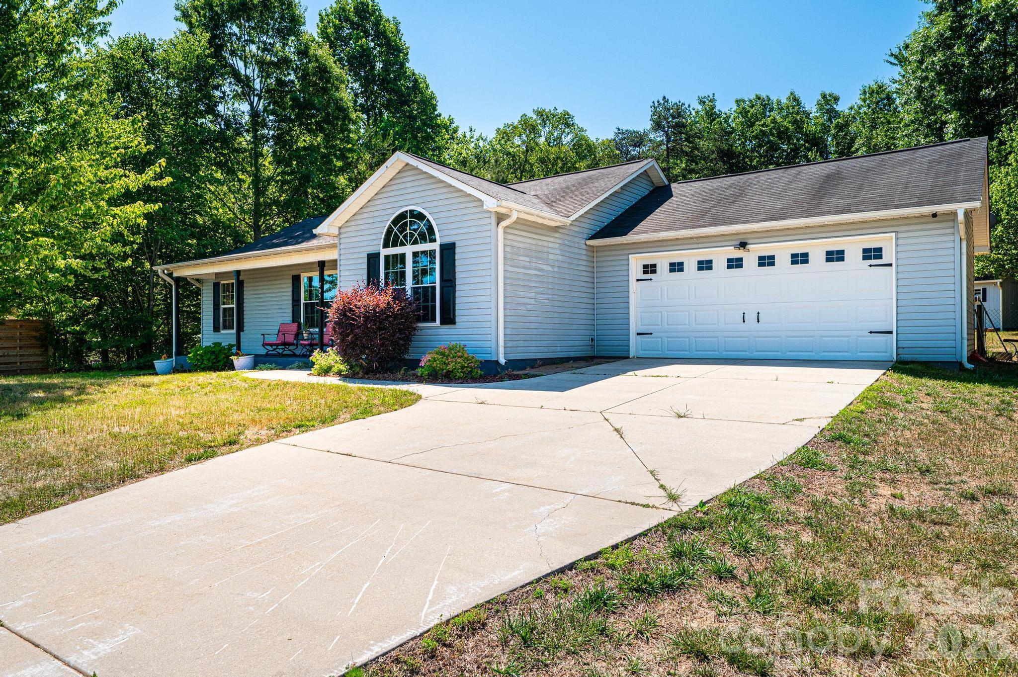 205 Winding Cedar Drive — Statesville