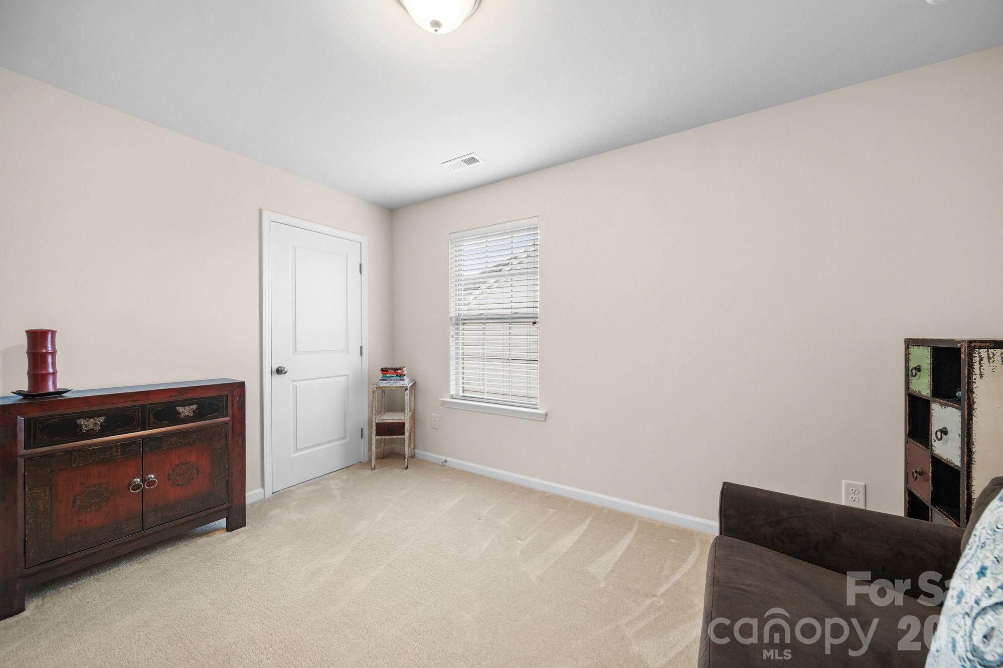17516 Austins Creek Drive — Charlotte