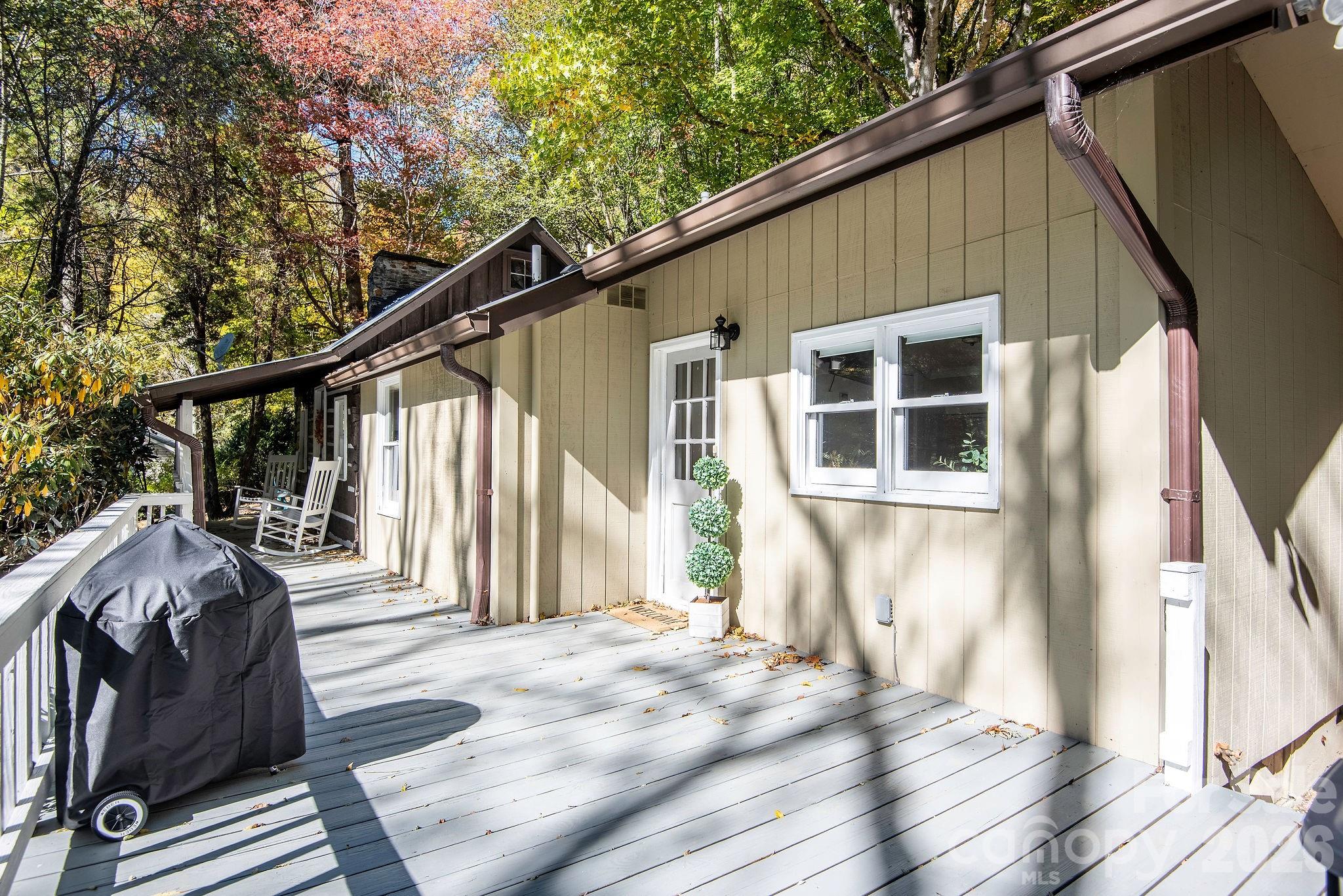 284 Grady Winkler Road — Boone
