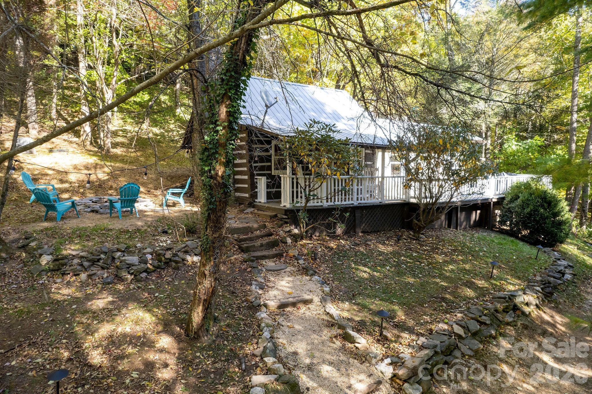 284 Grady Winkler Road — Boone