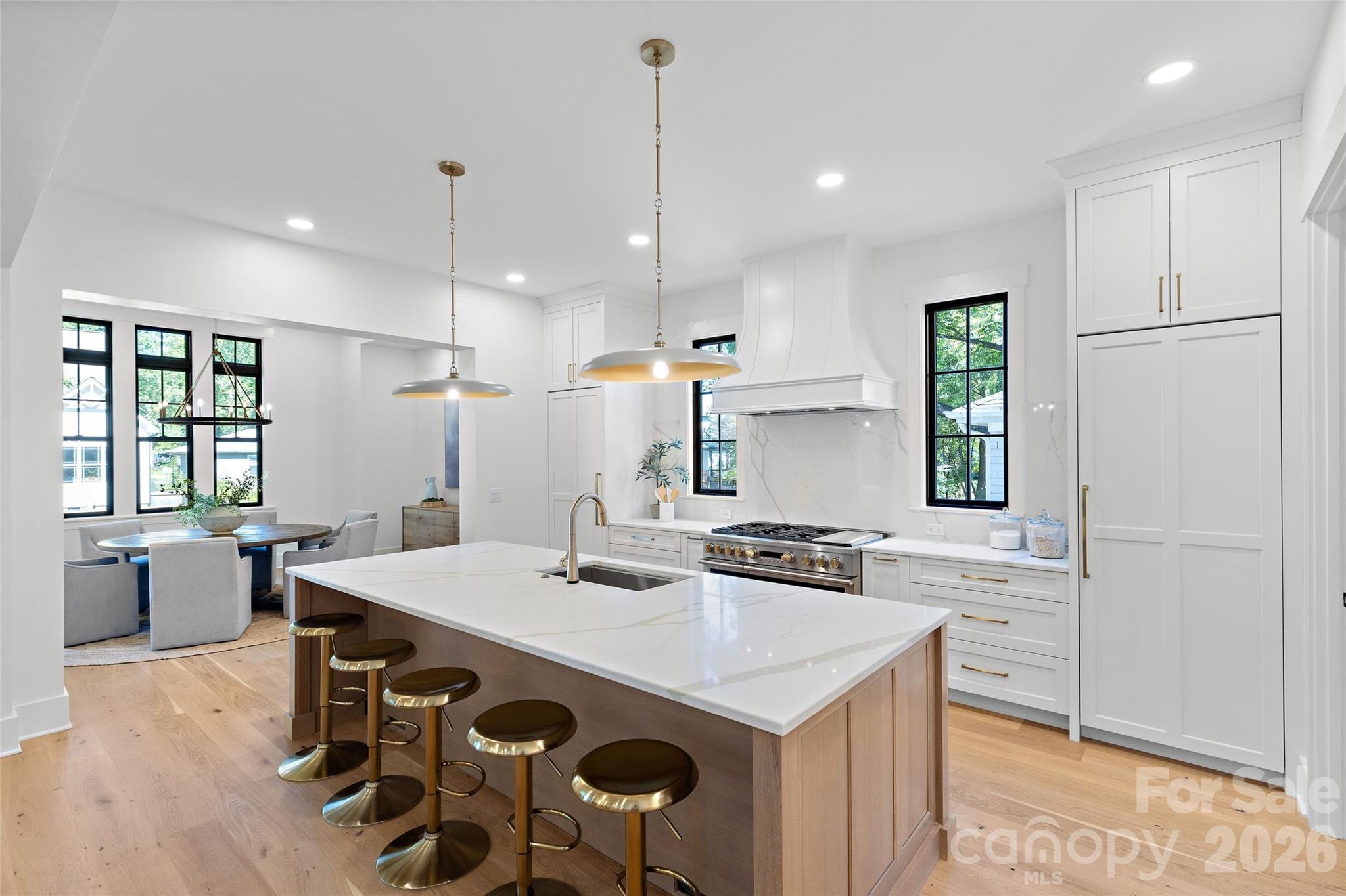 2425 Lola Avenue — Charlotte