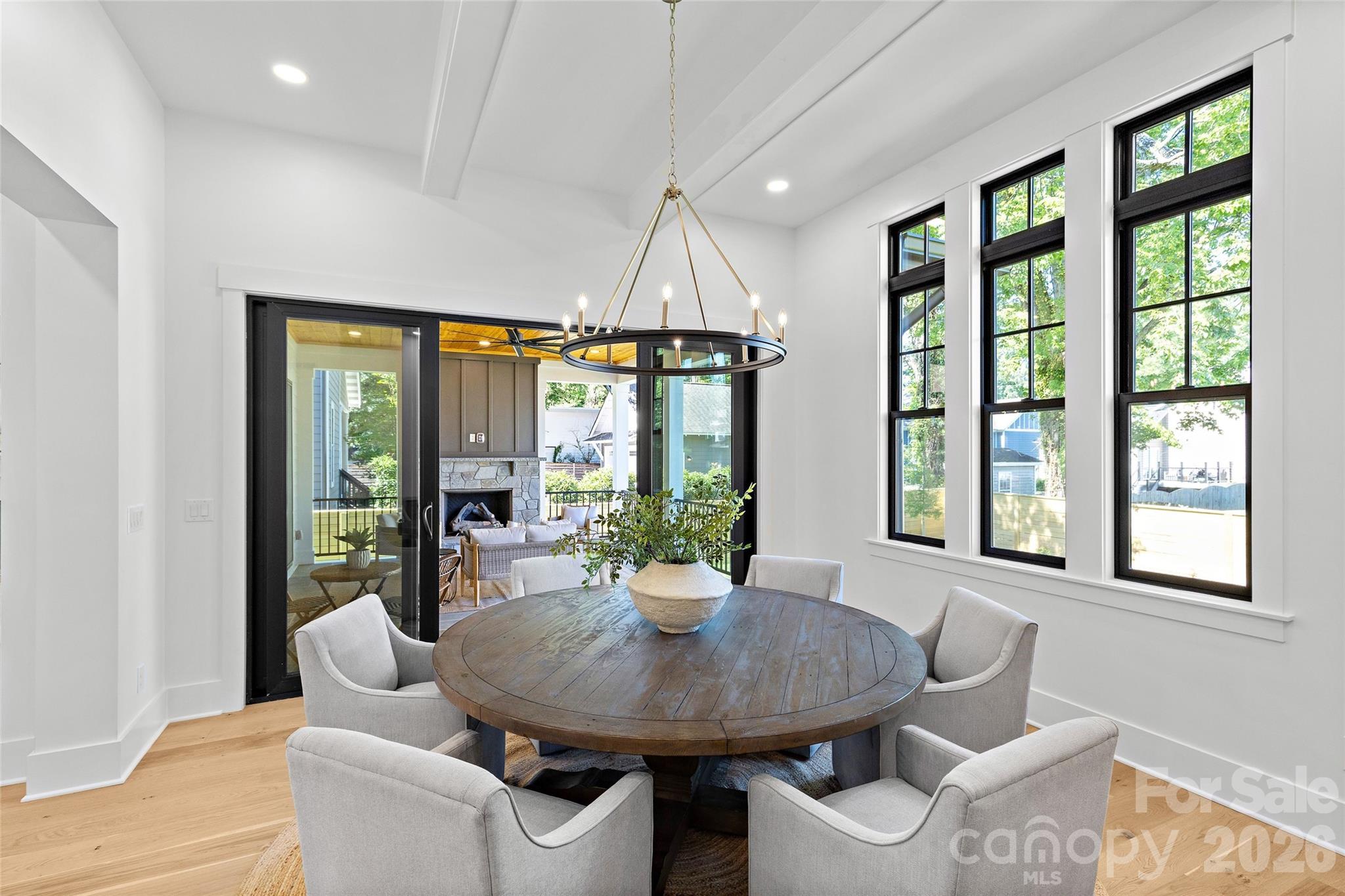 2425 Lola Avenue — Charlotte