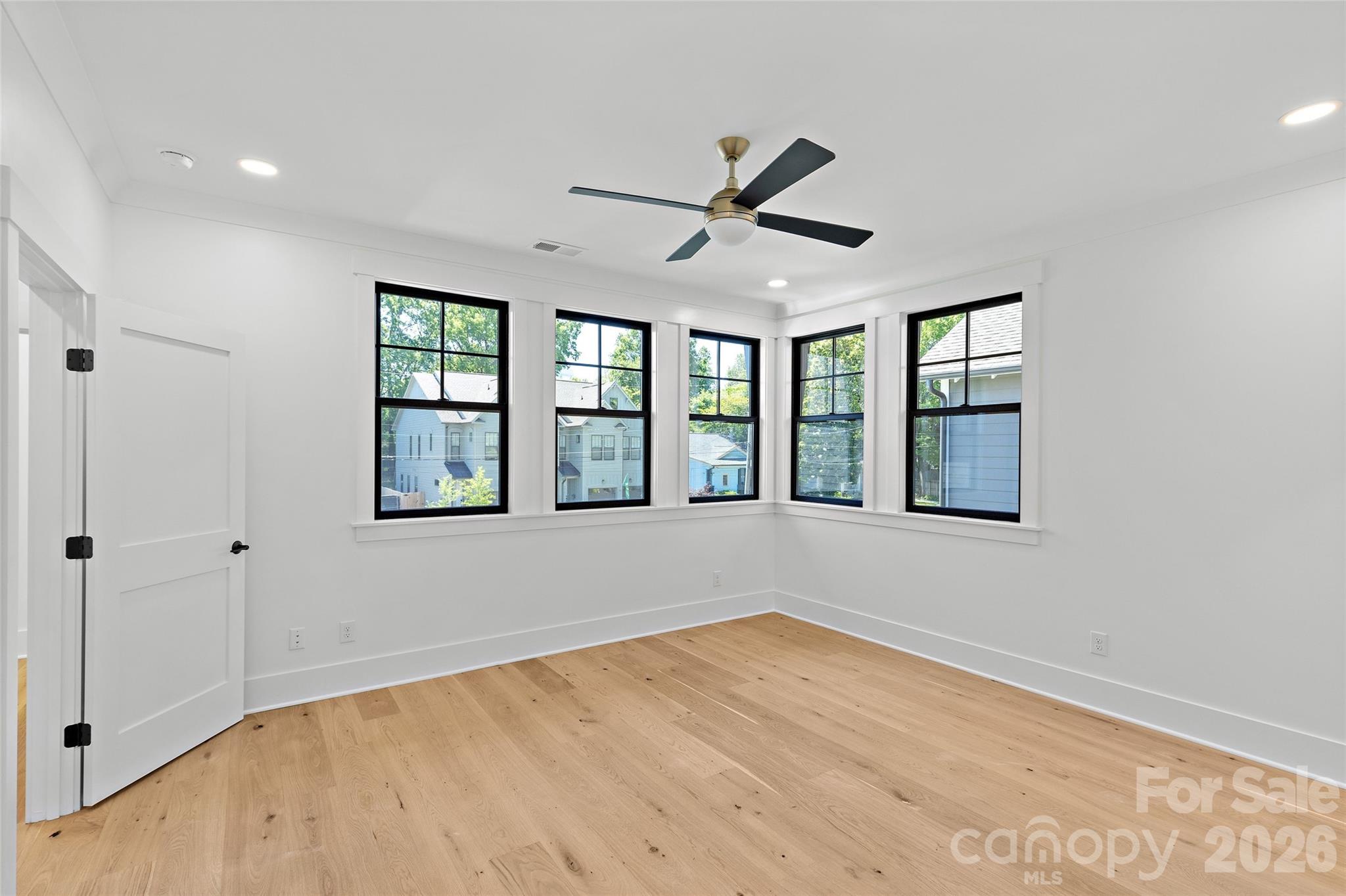 2425 Lola Avenue — Charlotte