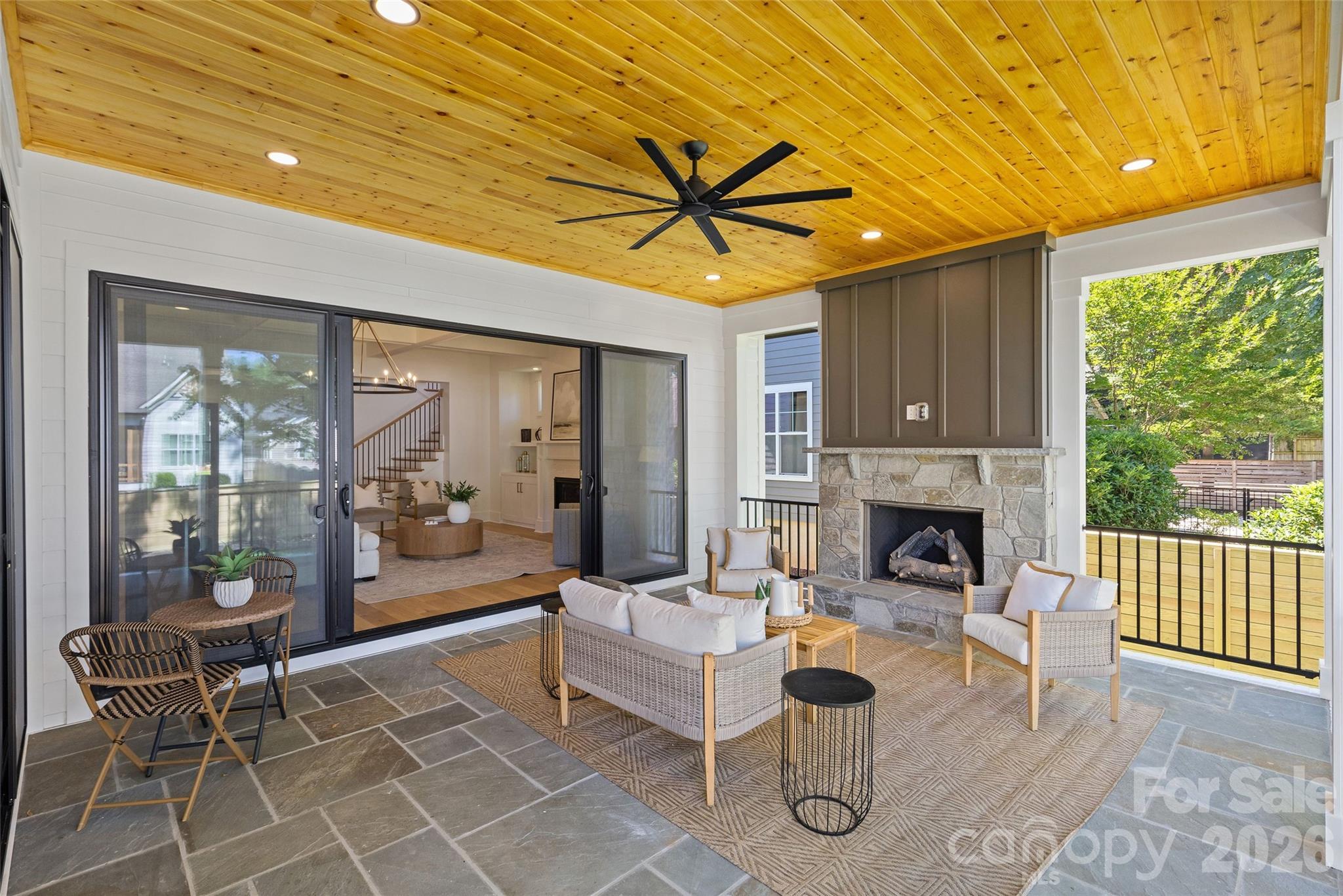 2425 Lola Avenue — Charlotte