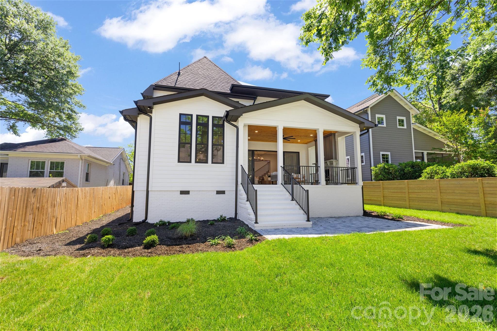 2425 Lola Avenue — Charlotte