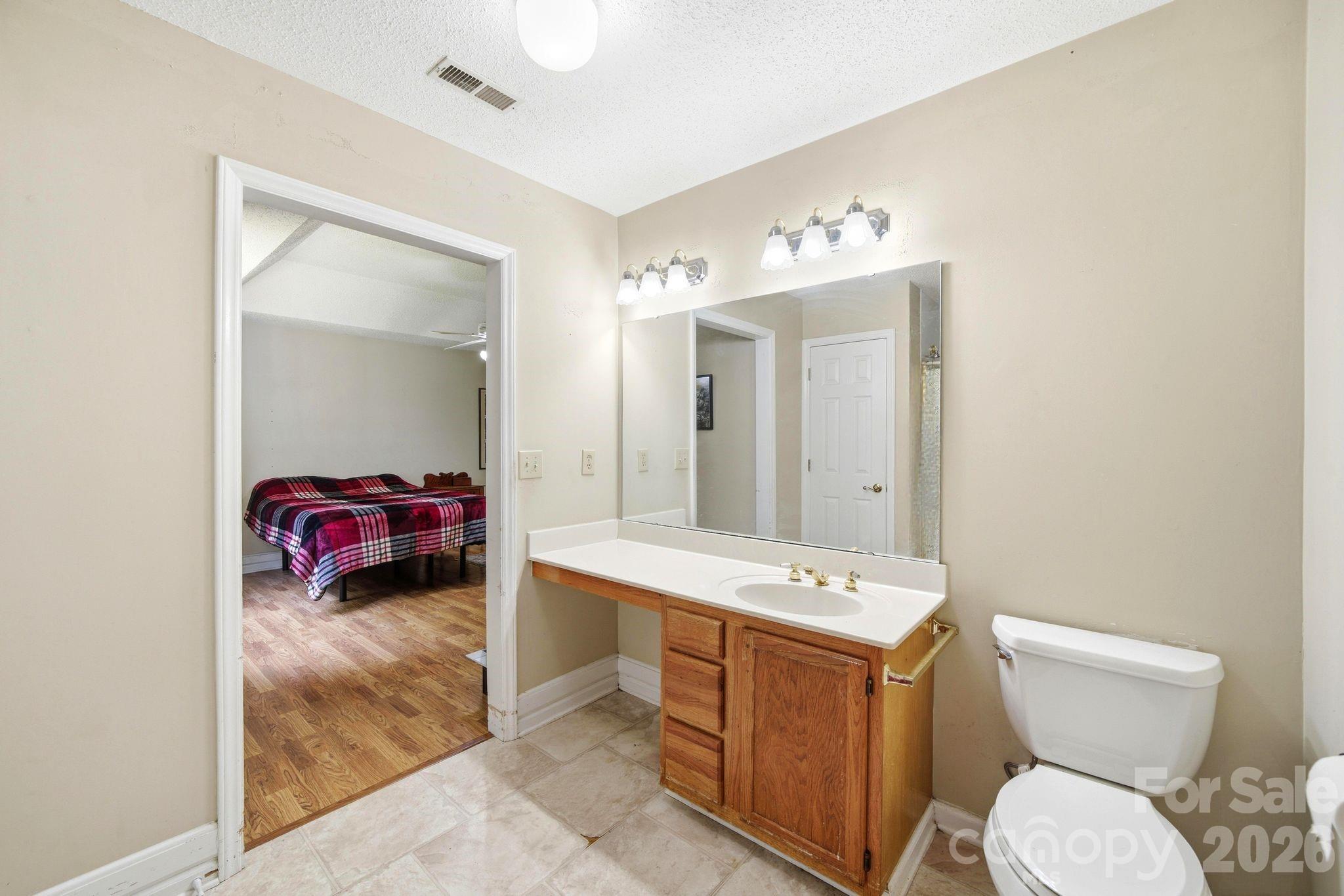 12209 Woodbend Drive — Matthews