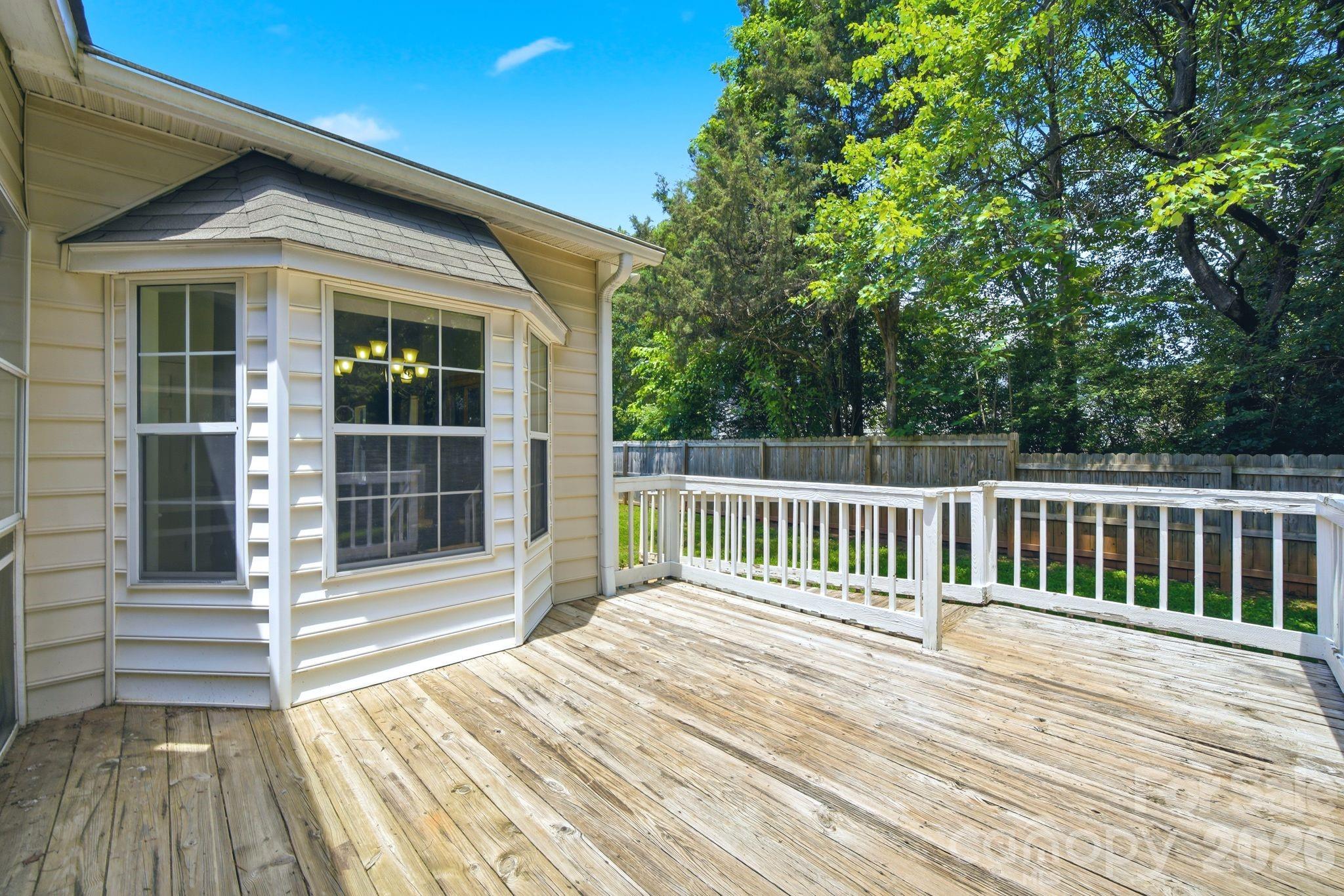 12209 Woodbend Drive — Matthews
