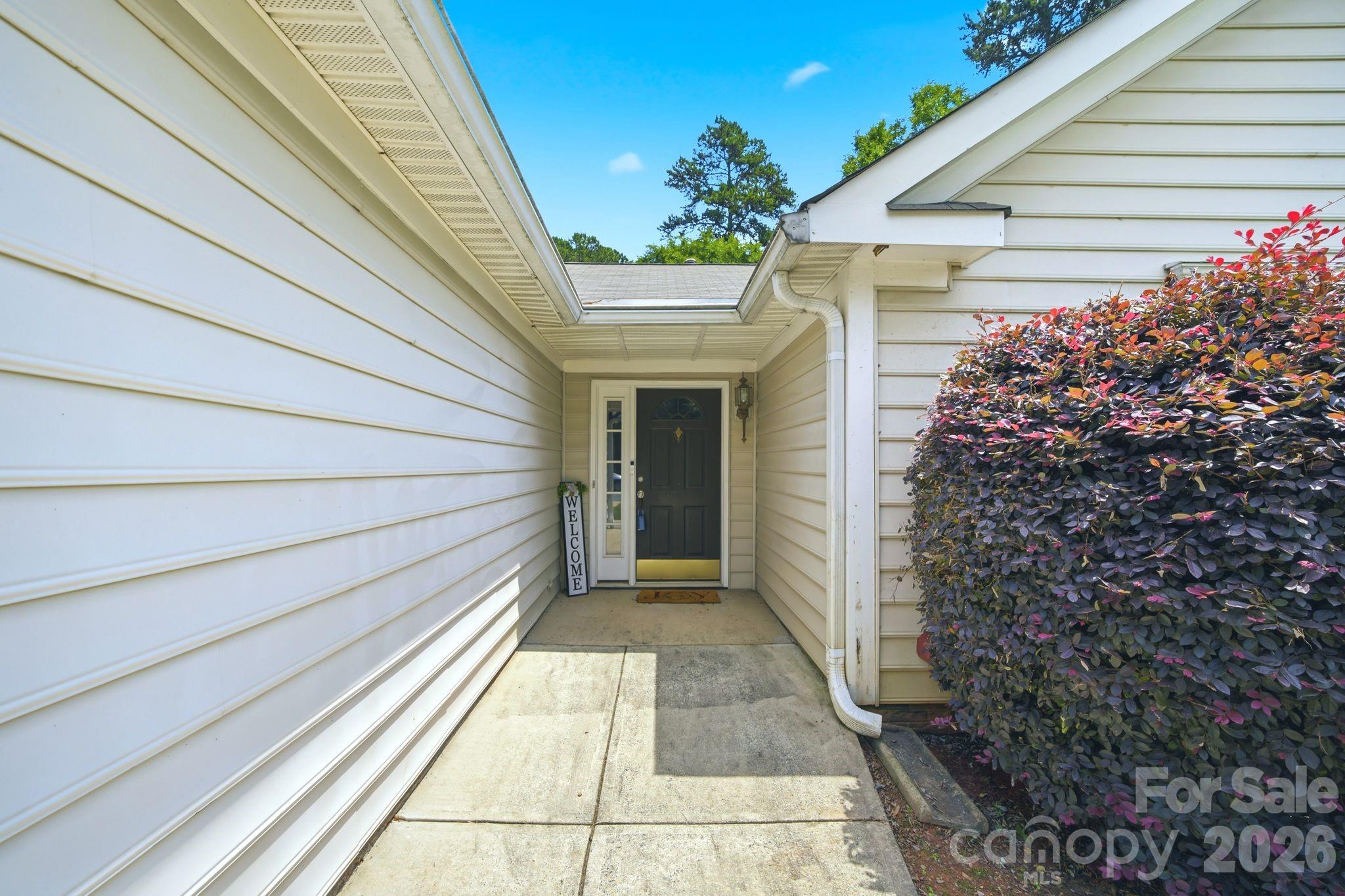 12209 Woodbend Drive — Matthews